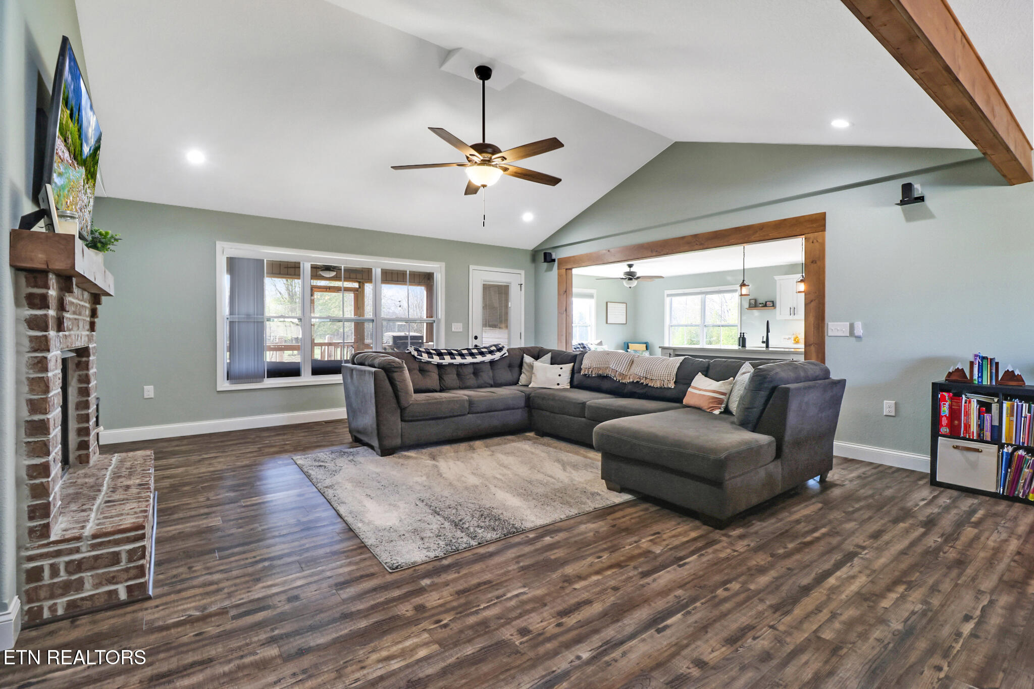 830 Keating Loop Crossville TN 38555