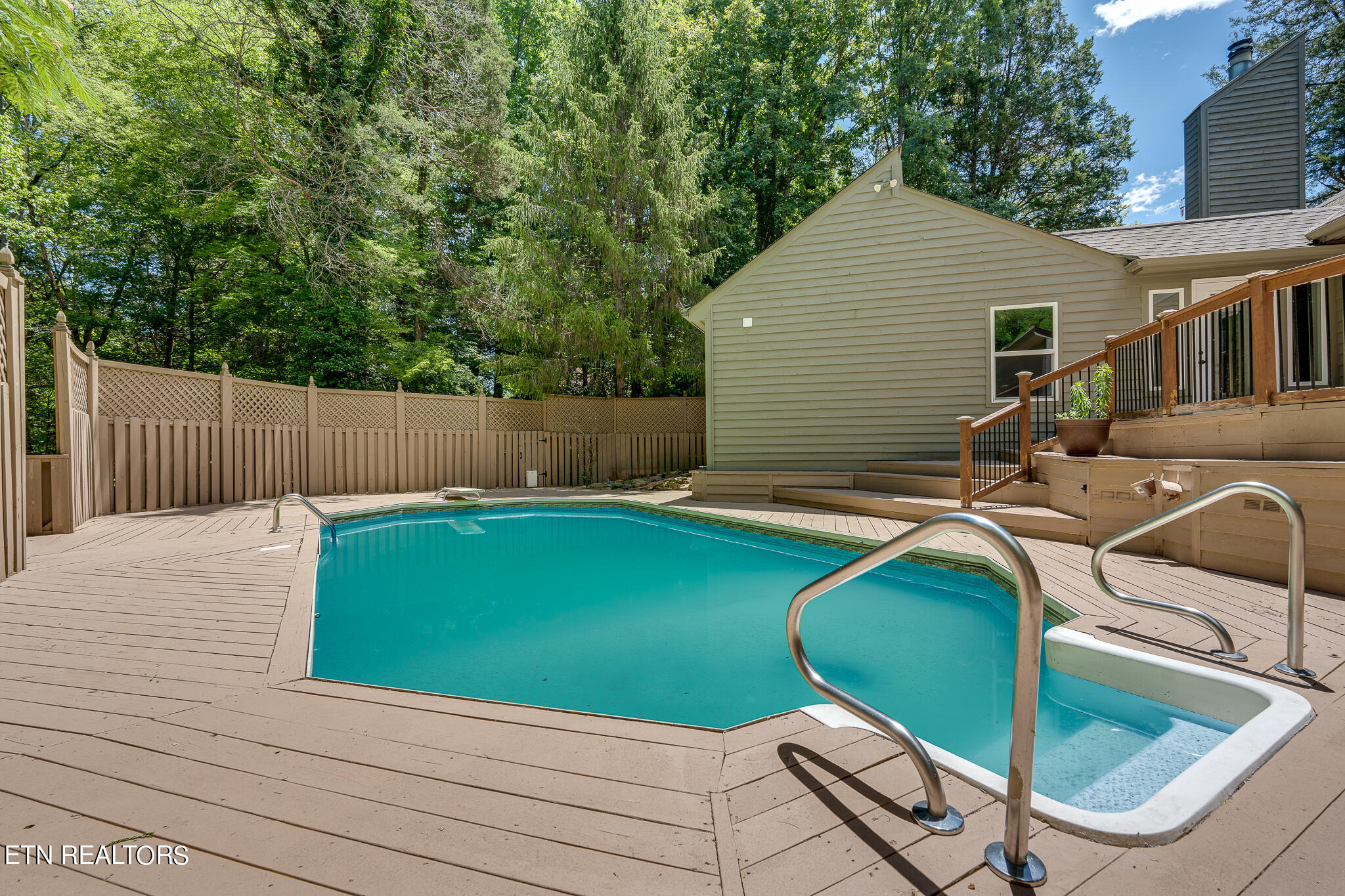520 Hickory Woods Road Knoxville TN 37934