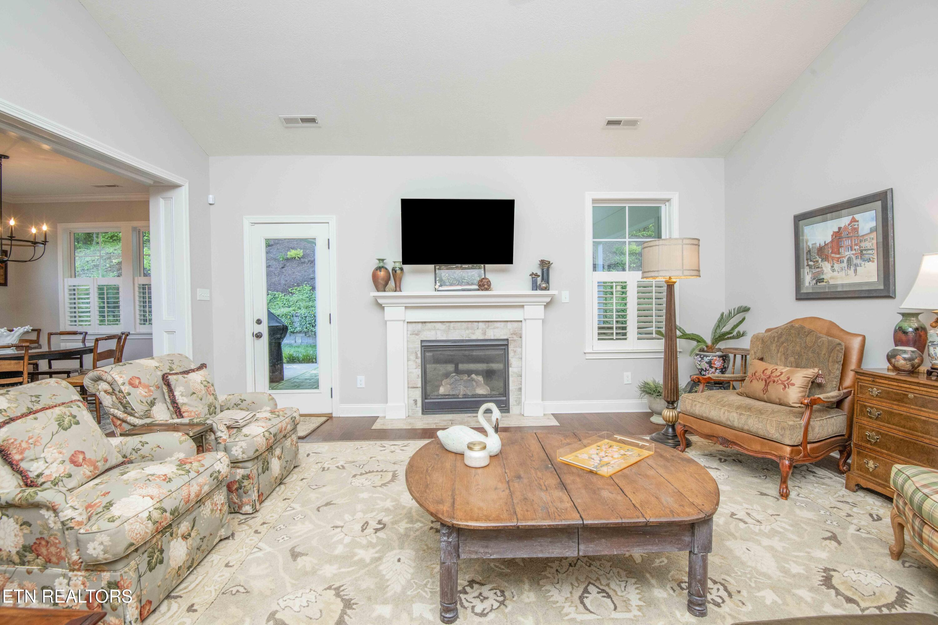 2104 Clearmill Drive Lenoir City TN 37772