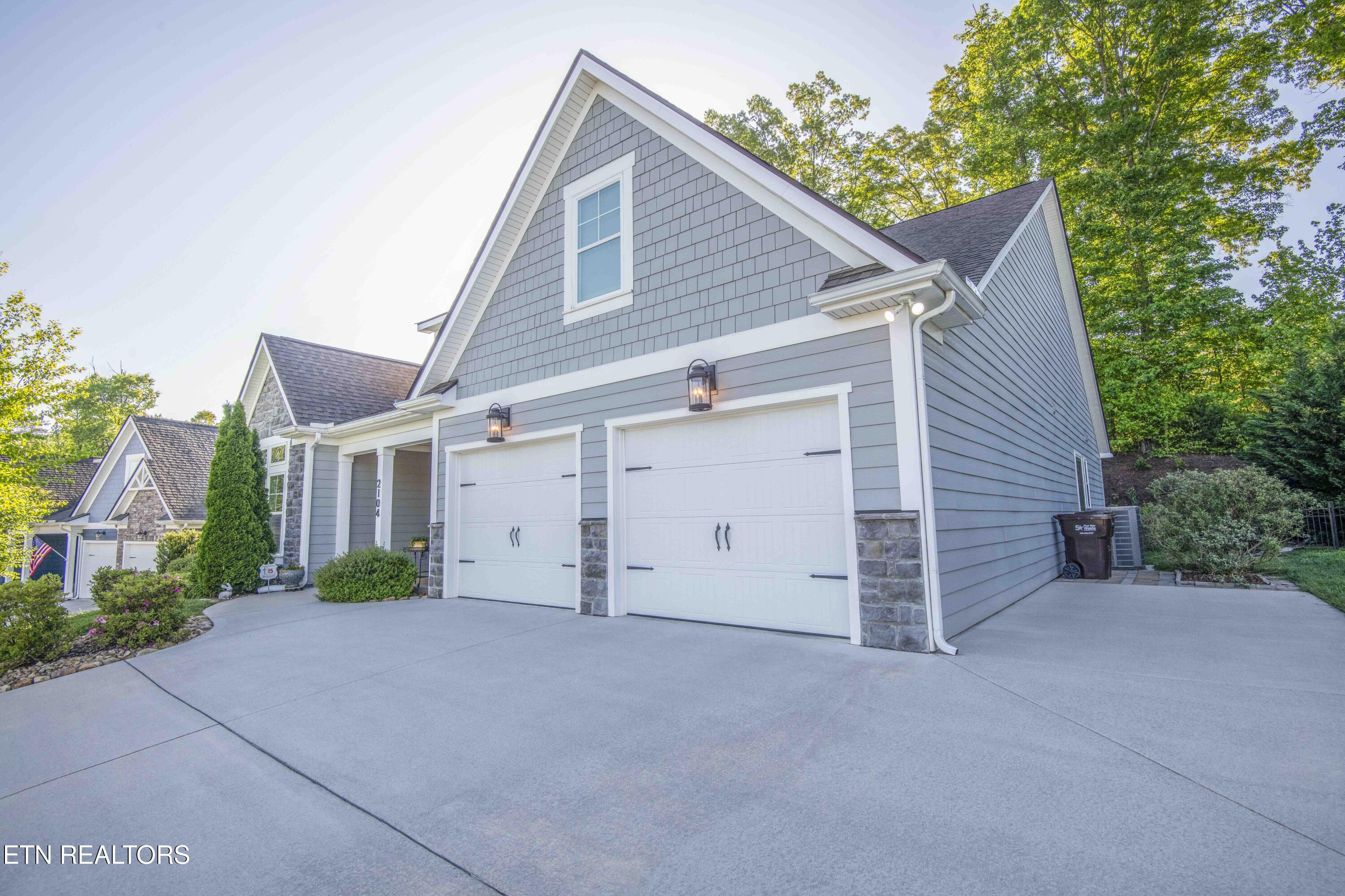 2104 Clearmill Drive Lenoir City TN 37772