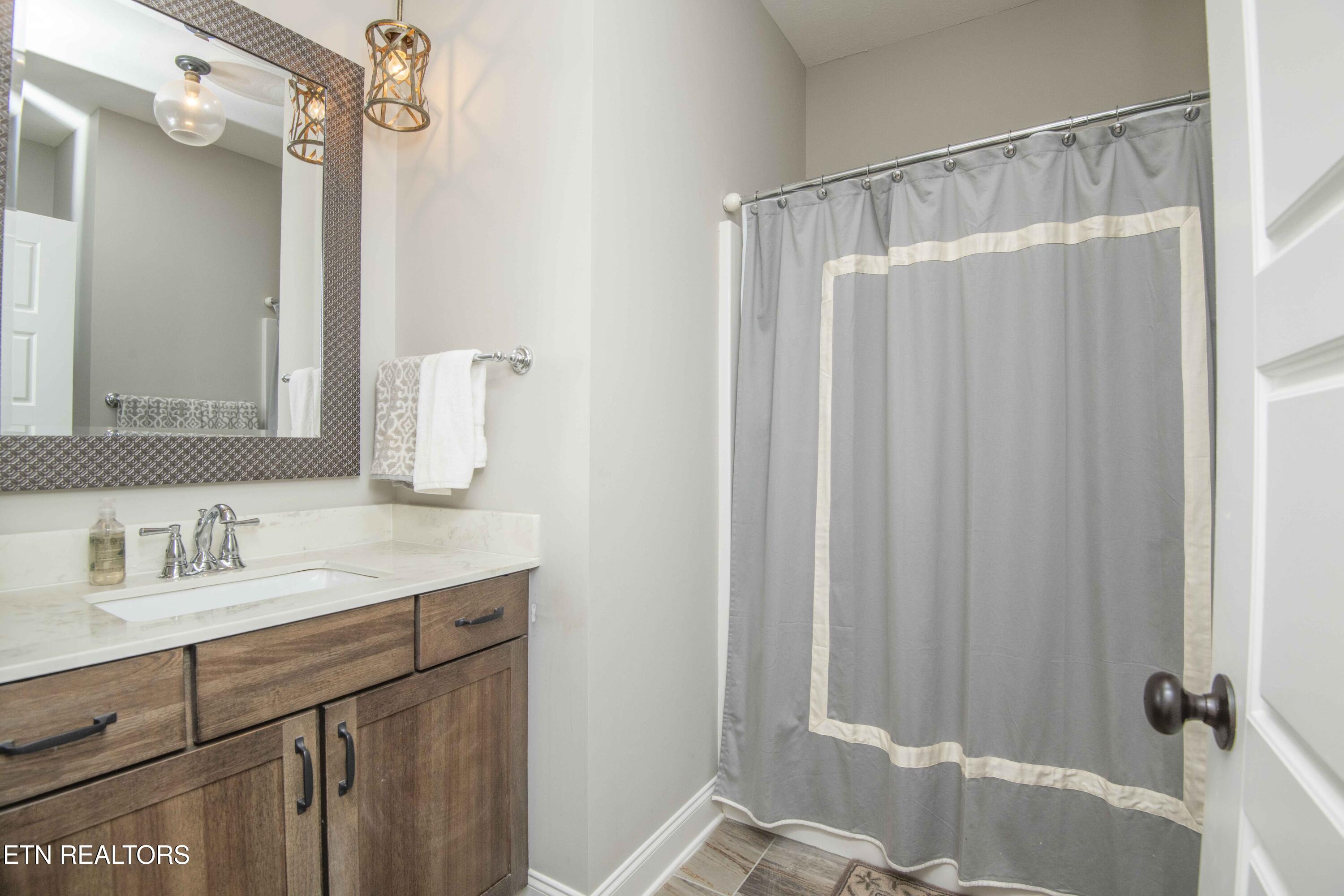 2104 Clearmill Drive Lenoir City TN 37772