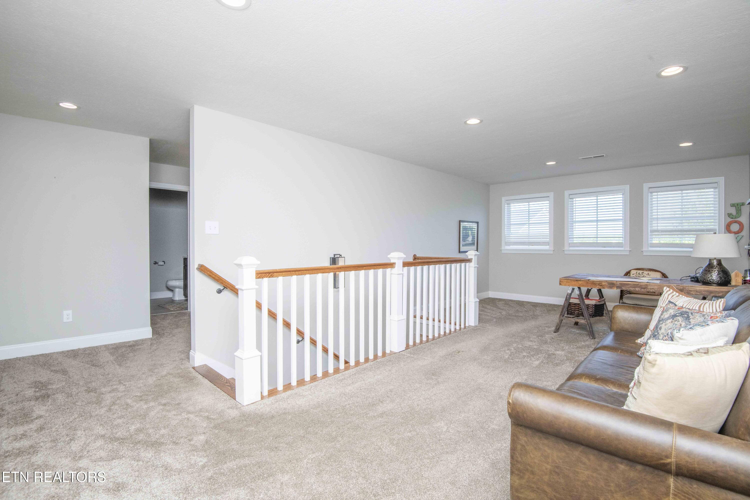 2104 Clearmill Drive Lenoir City TN 37772