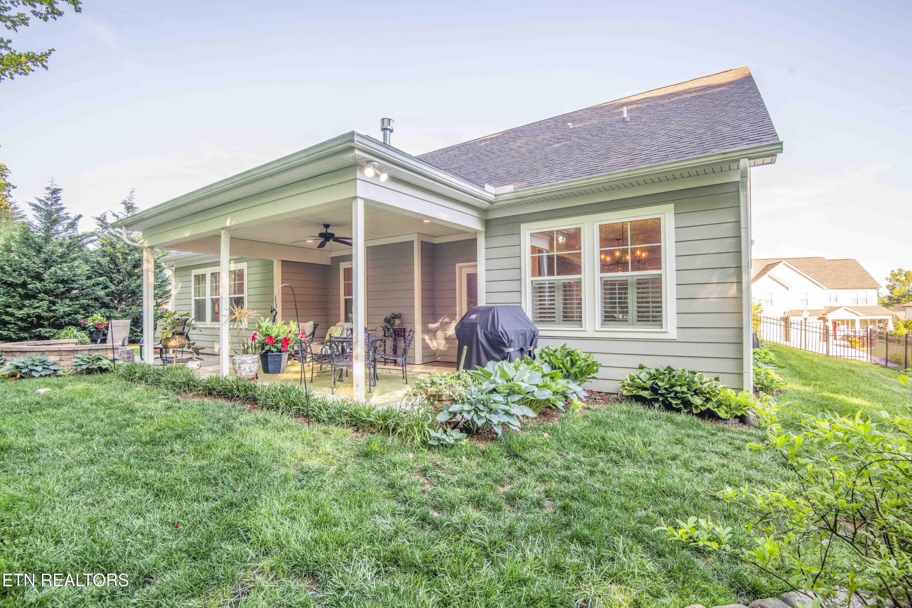 2104 Clearmill Drive Lenoir City TN 37772