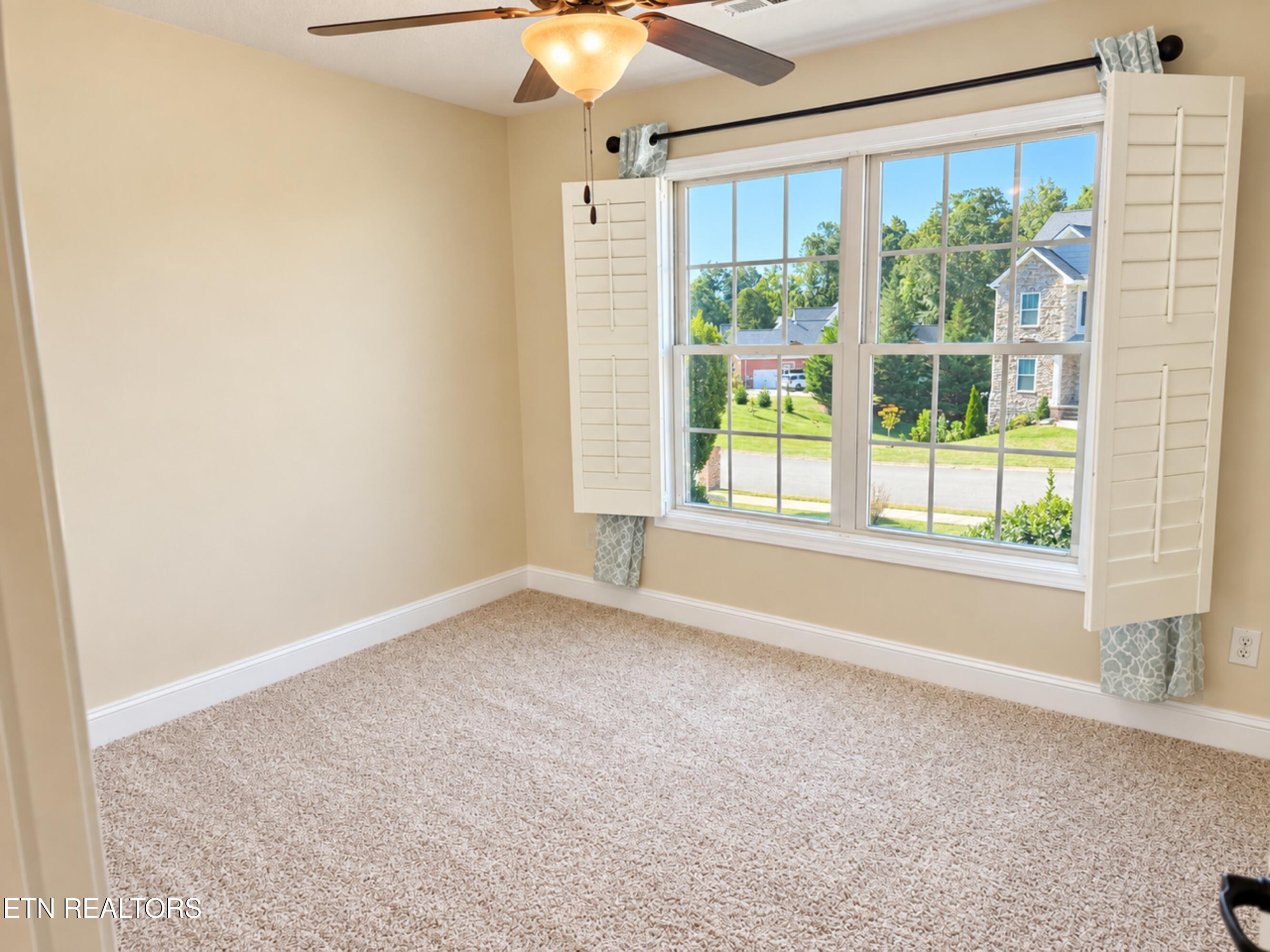8330 Kiva Dunes Lane Knoxville TN 37938