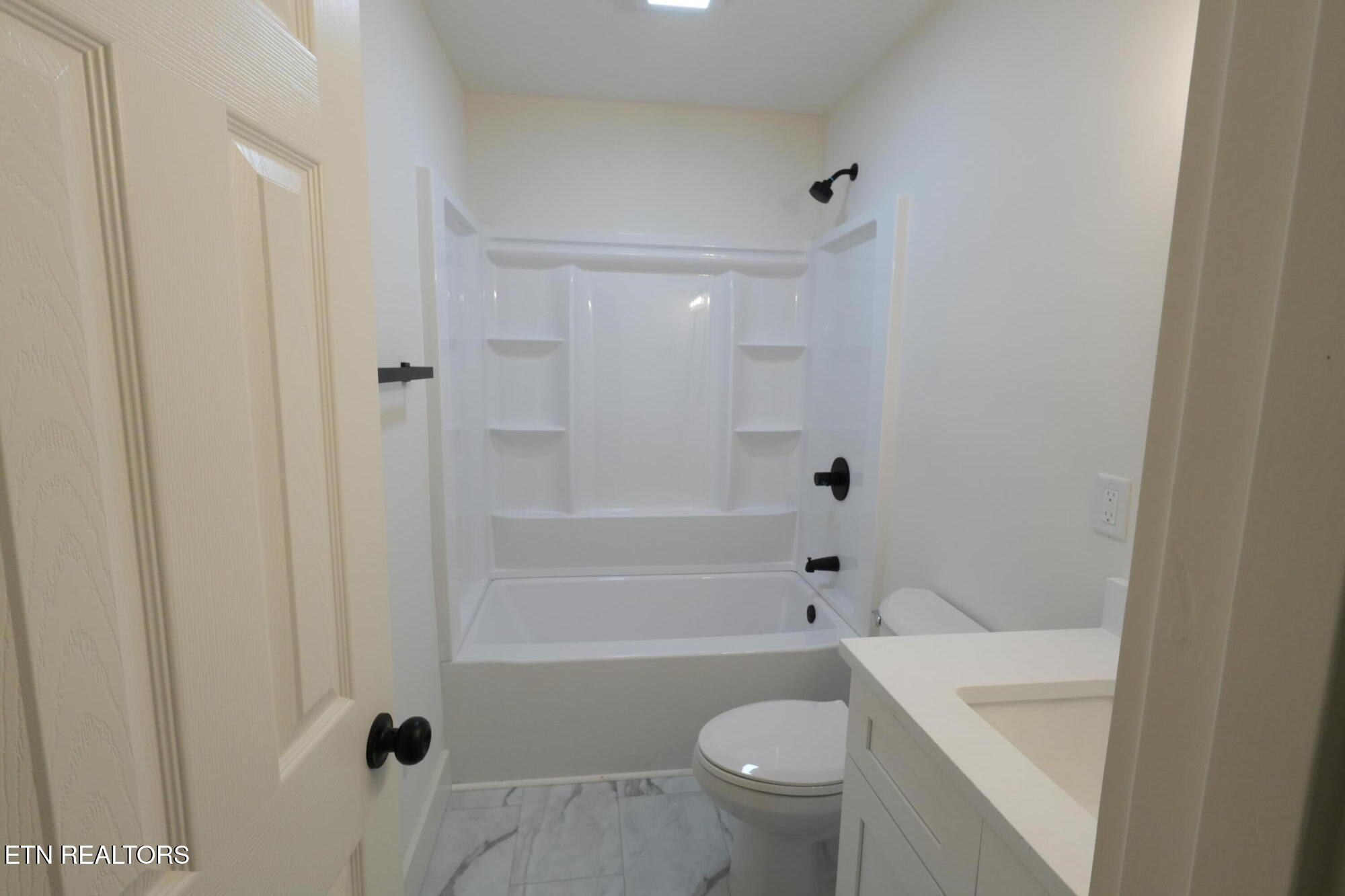 2728 Arbor Place Knoxville TN 37917