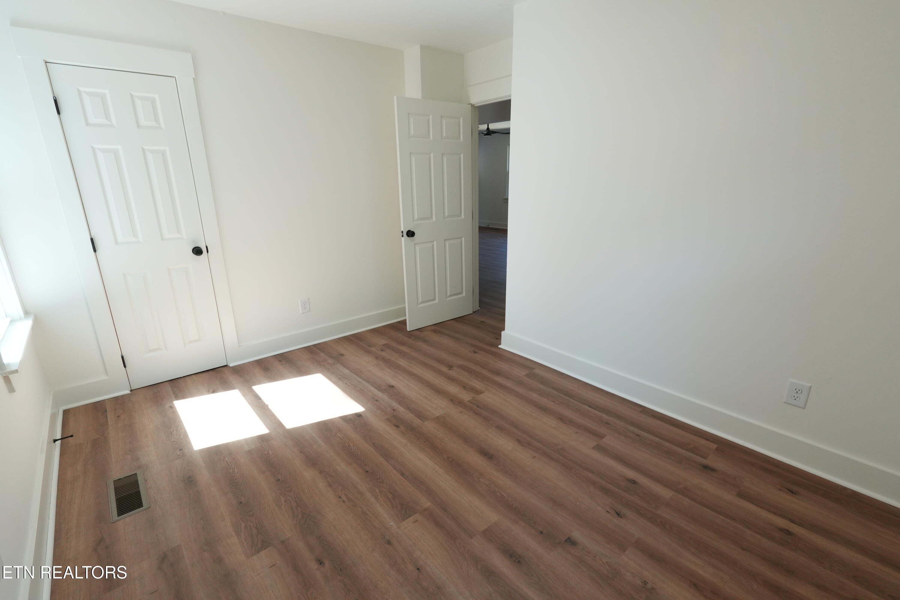 2728 Arbor Place Knoxville TN 37917