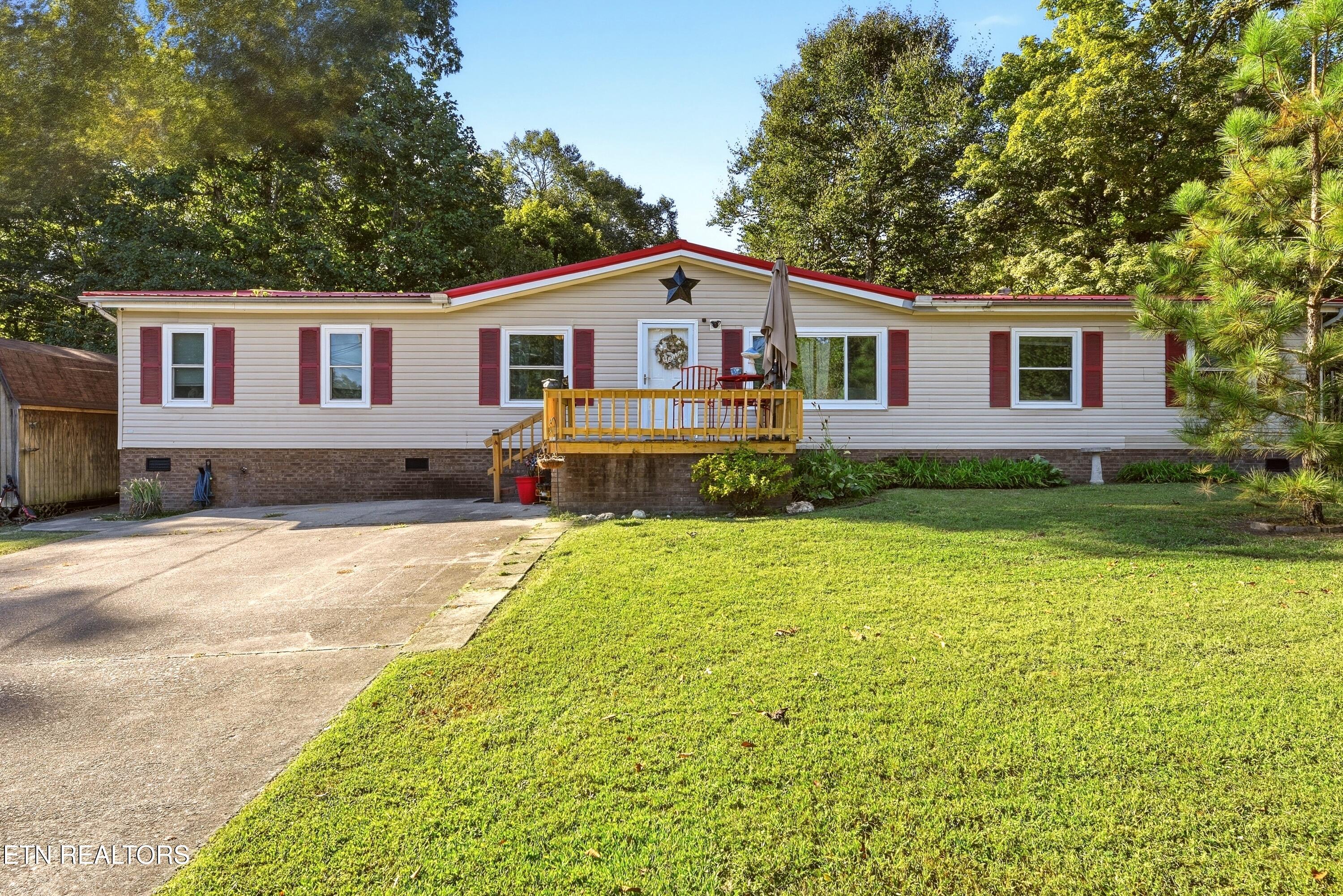 184 Cutters Lane Clinton TN 37716