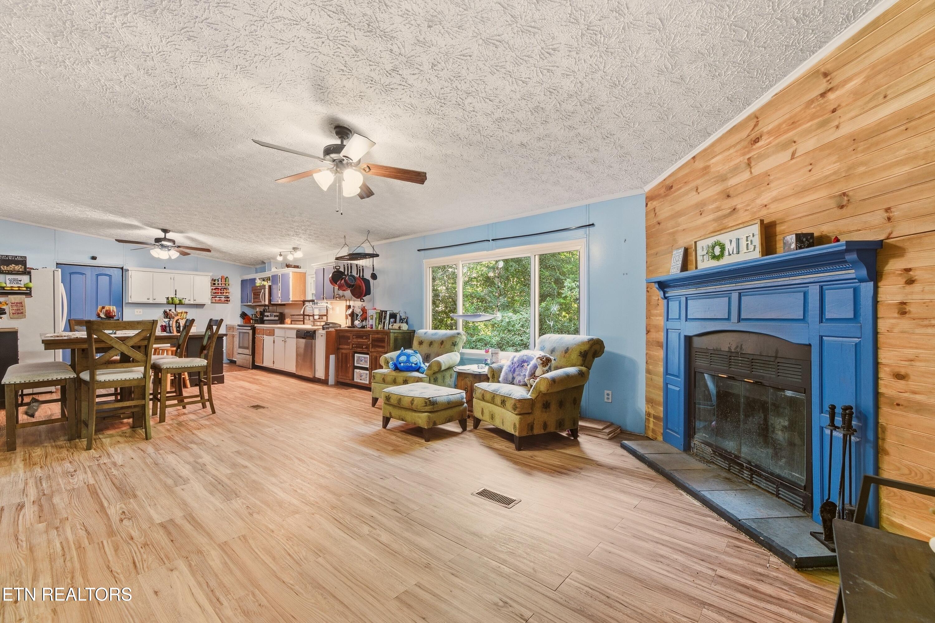 184 Cutters Lane Clinton TN 37716