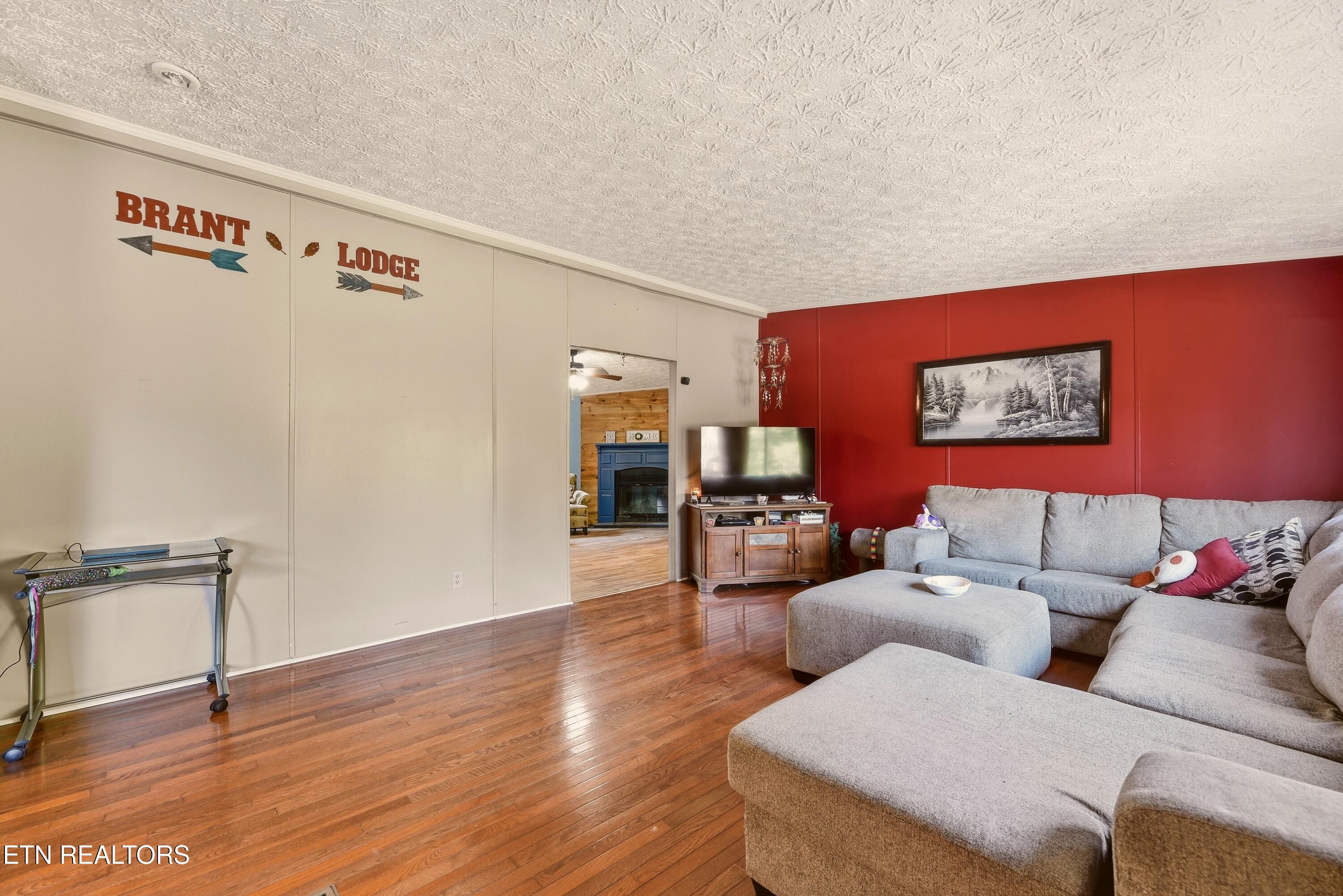 184 Cutters Lane Clinton TN 37716