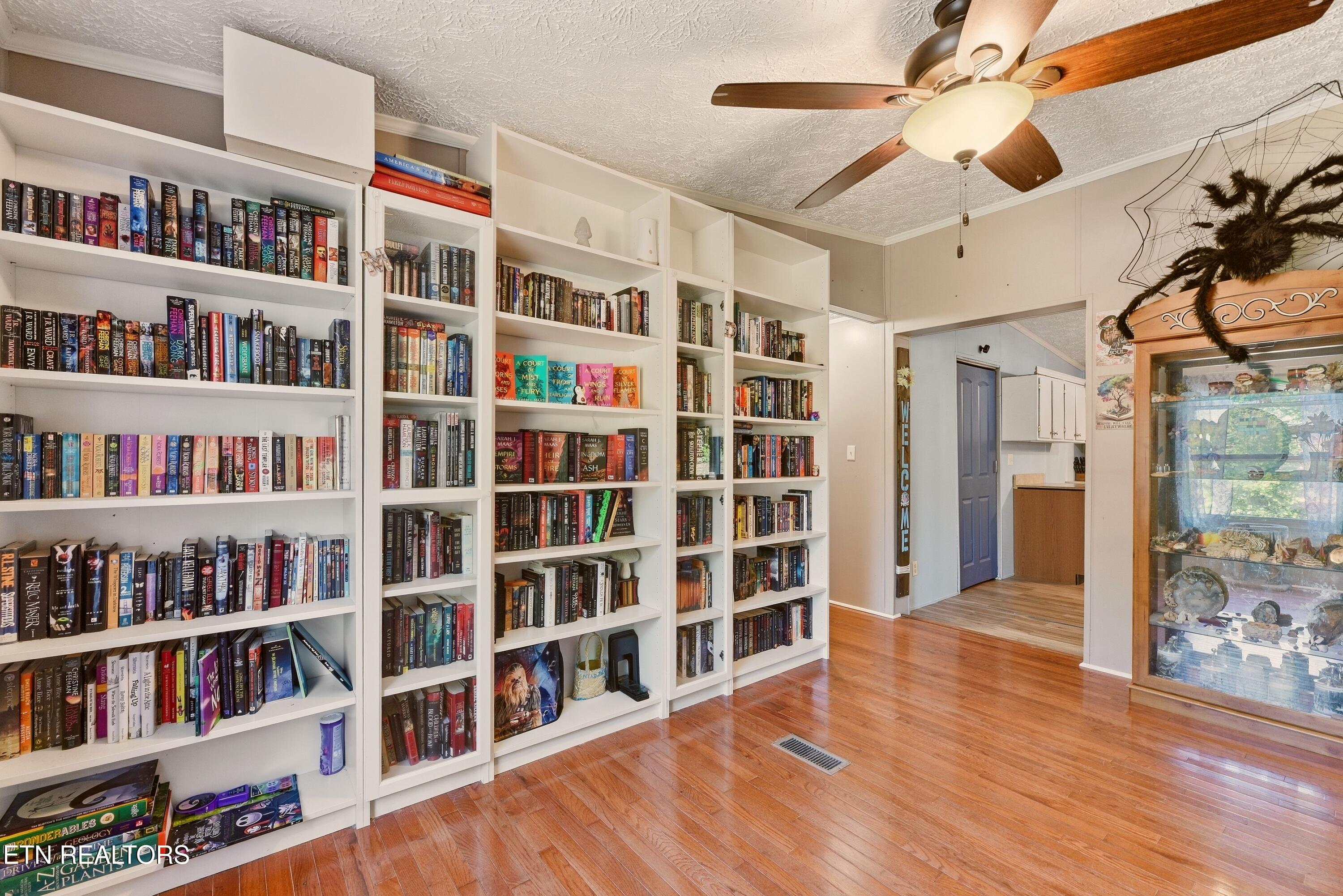 184 Cutters Lane Clinton TN 37716