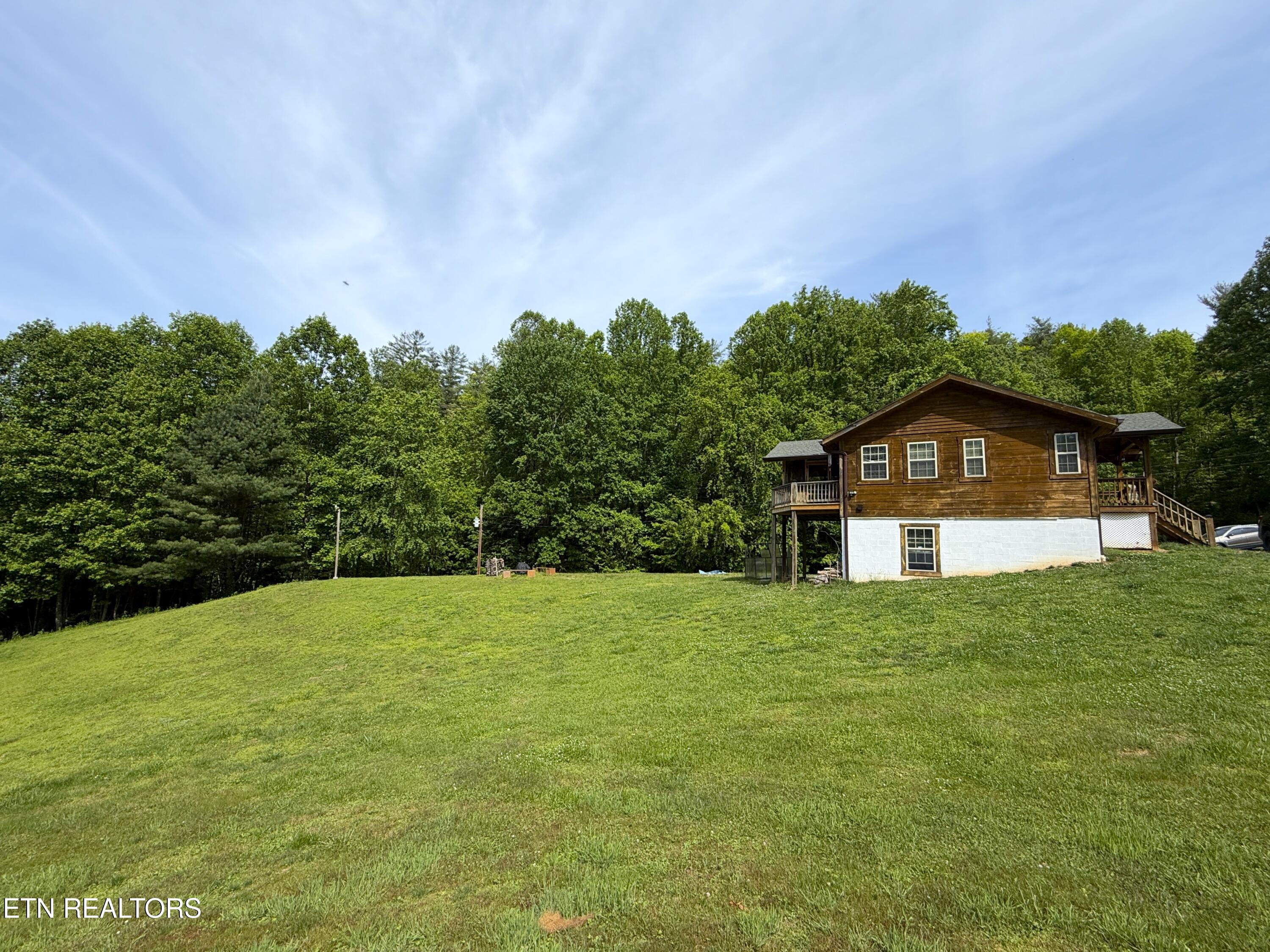 3205 Topper Road Hartford TN 37753