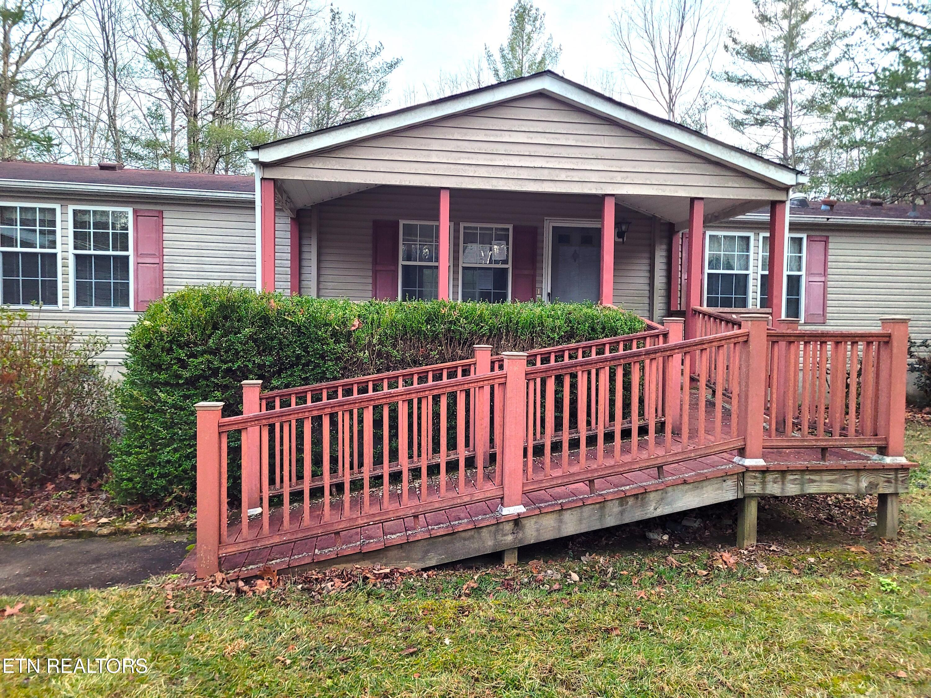 22 Prestonwood Court Crossville TN 38558
