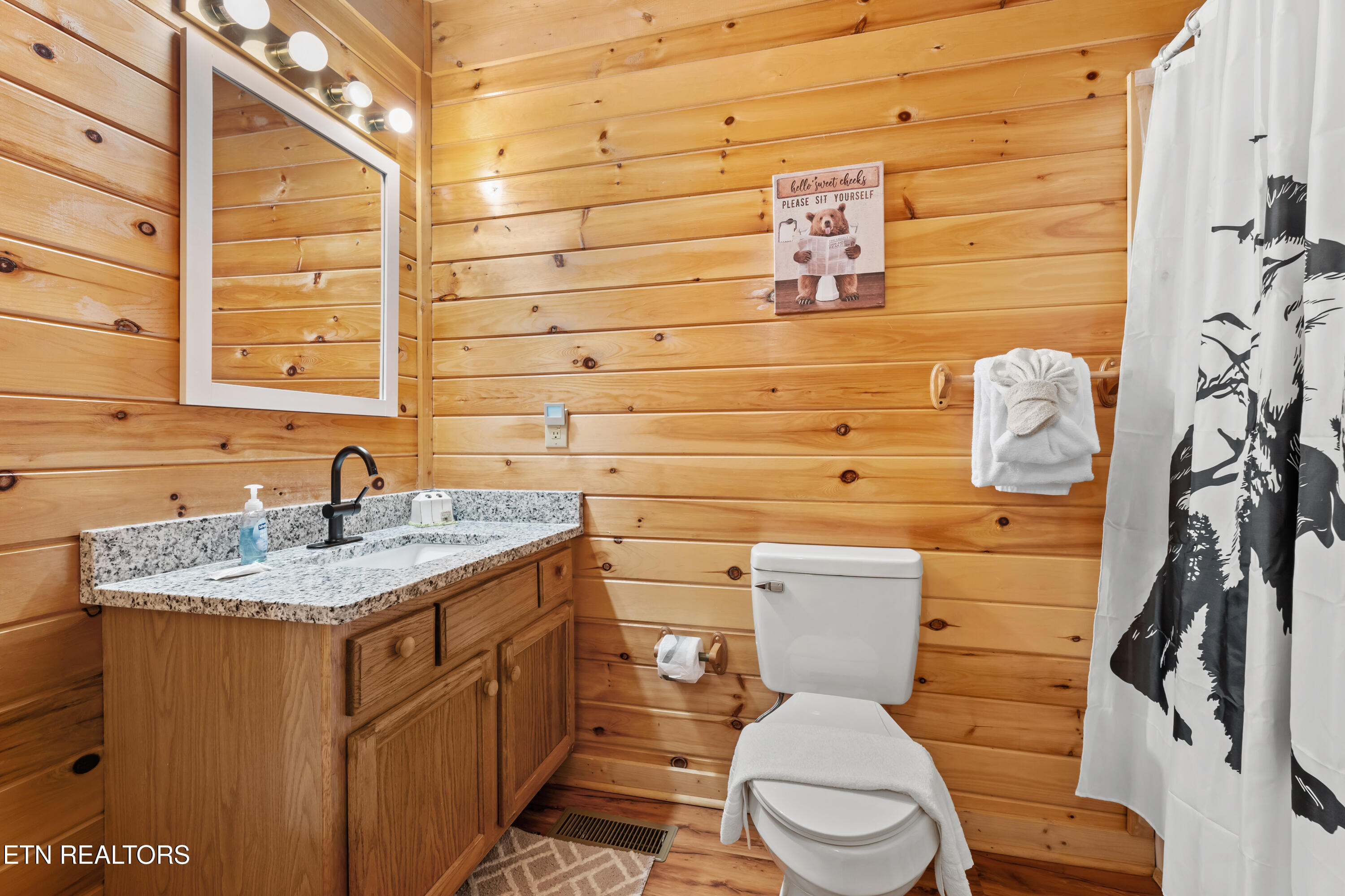 1316 Wedge Tailed Lane Sevierville TN 37876