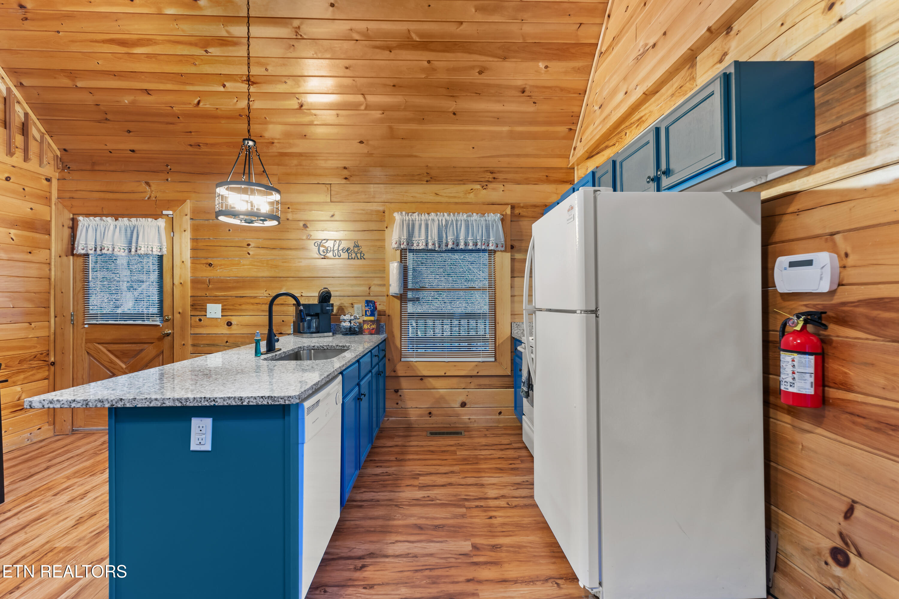 1316 Wedge Tailed Lane Sevierville TN 37876