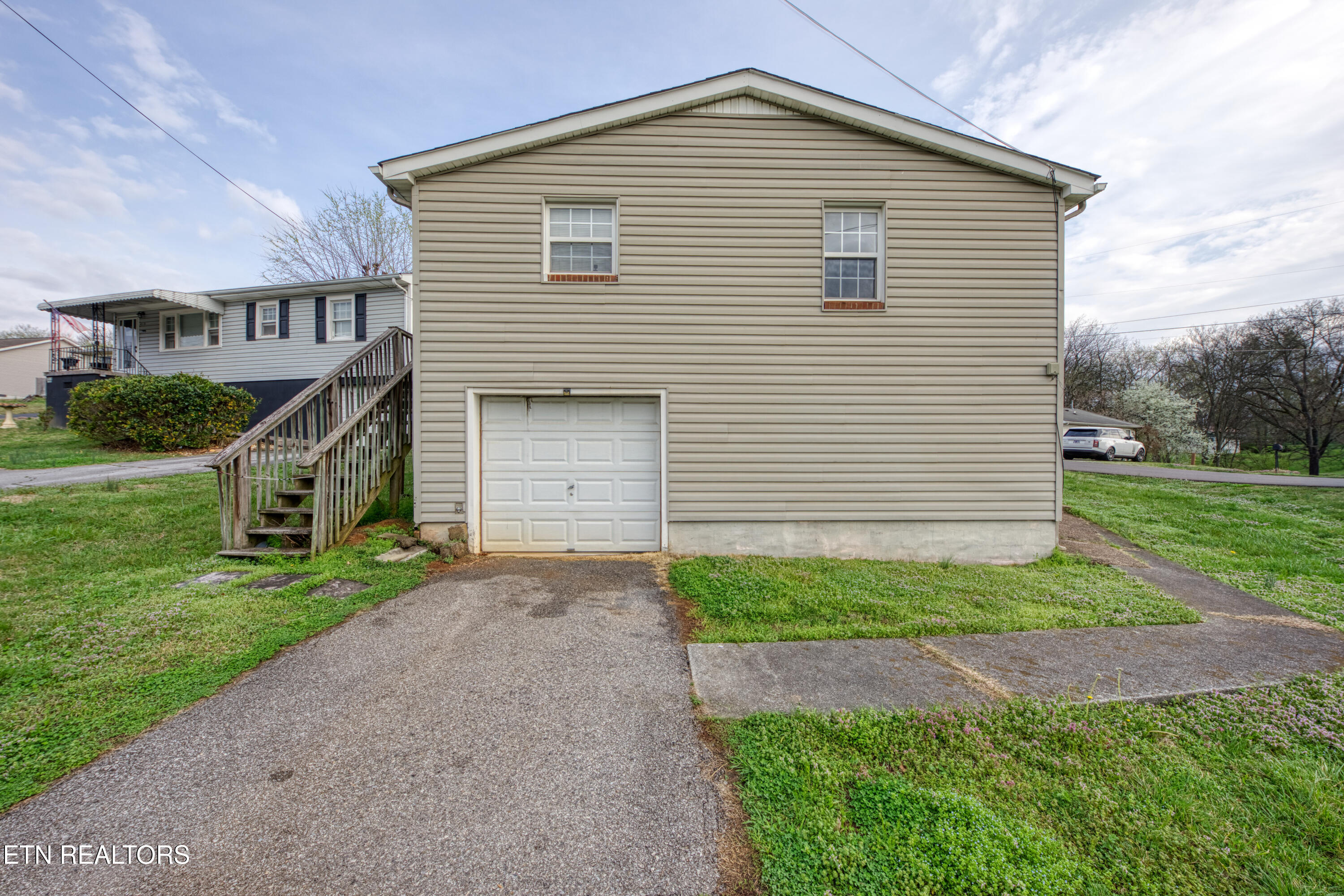 2225 NW Madison Road Knoxville TN 37912