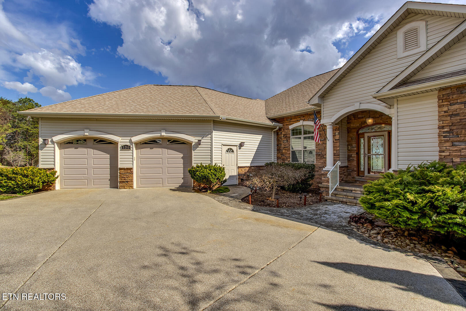 130 Lake Vista Drive Greenback TN 37742