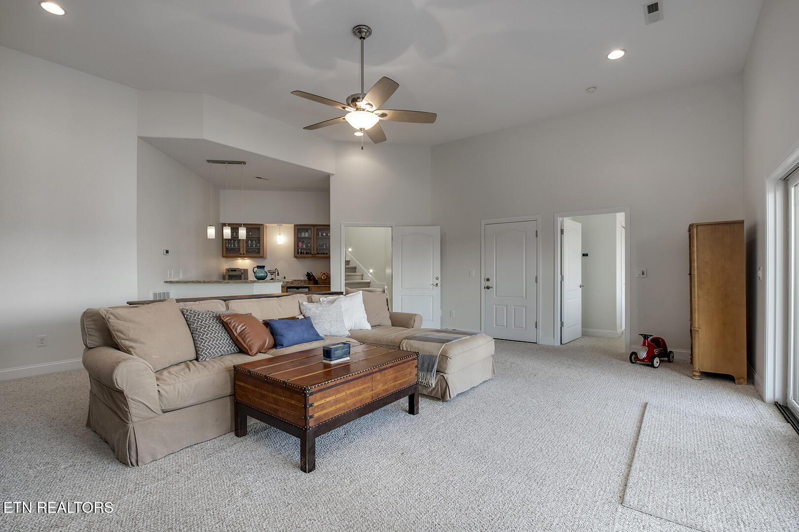 130 Lake Vista Drive Greenback TN 37742