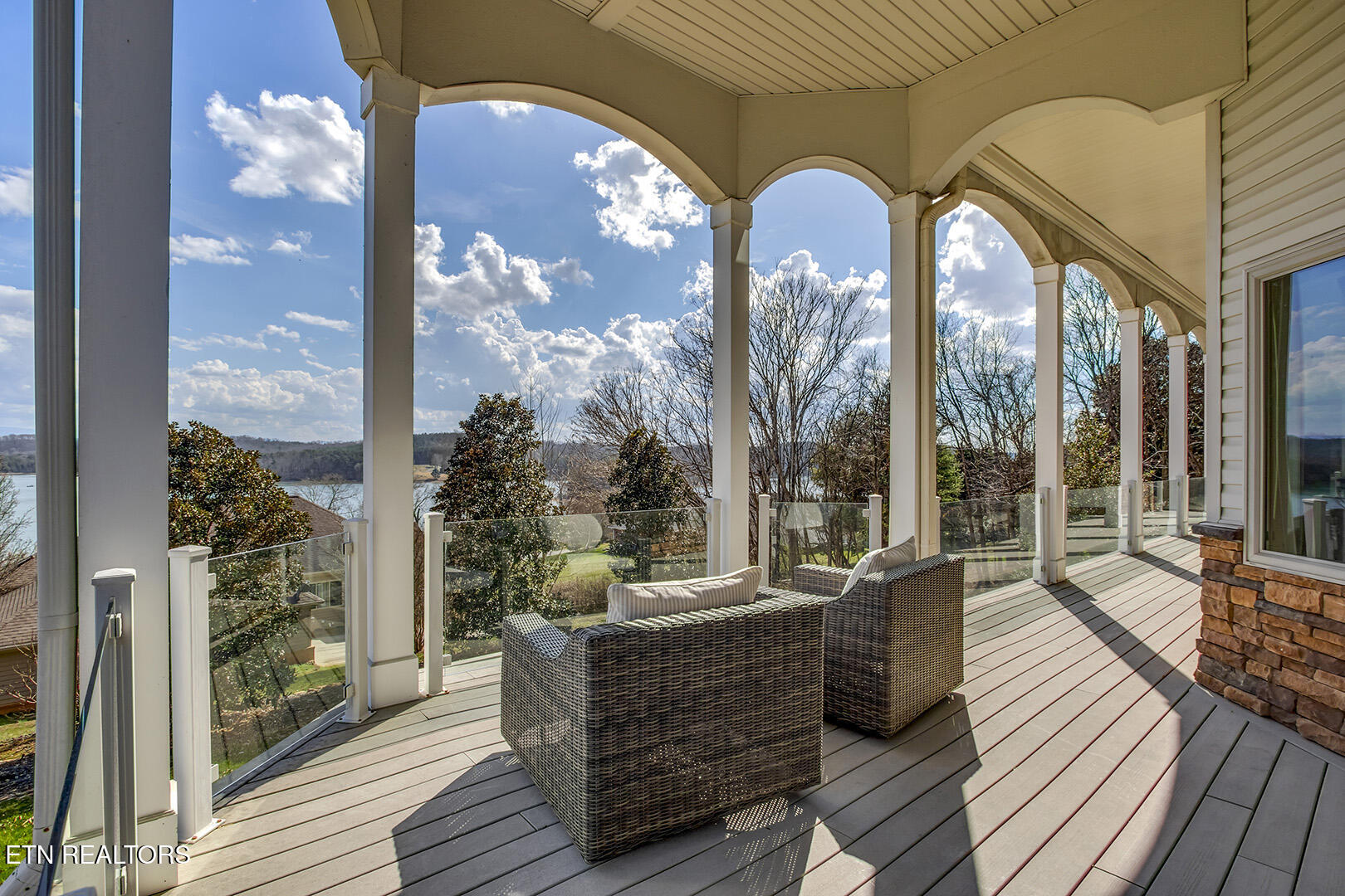 130 Lake Vista Drive Greenback TN 37742