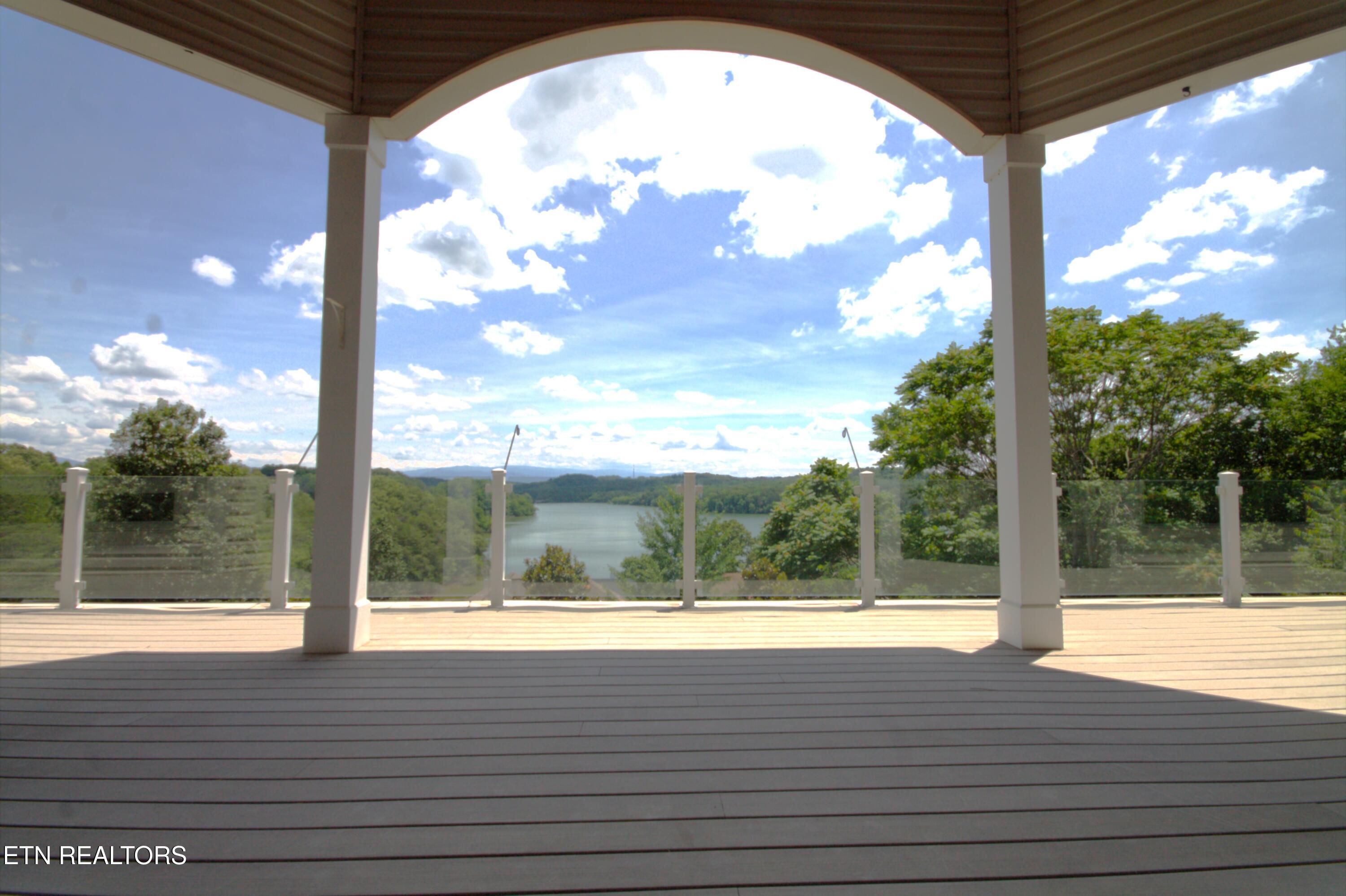 130 Lake Vista Drive Greenback TN 37742