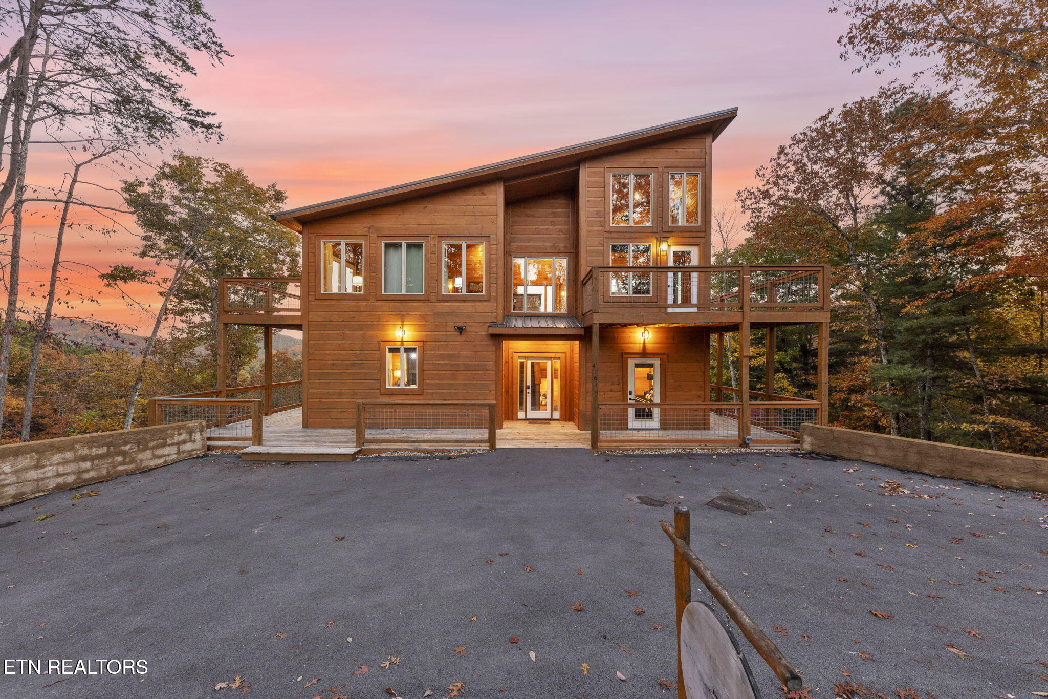 4164 Chamberlain Lane Sevierville TN 37862
