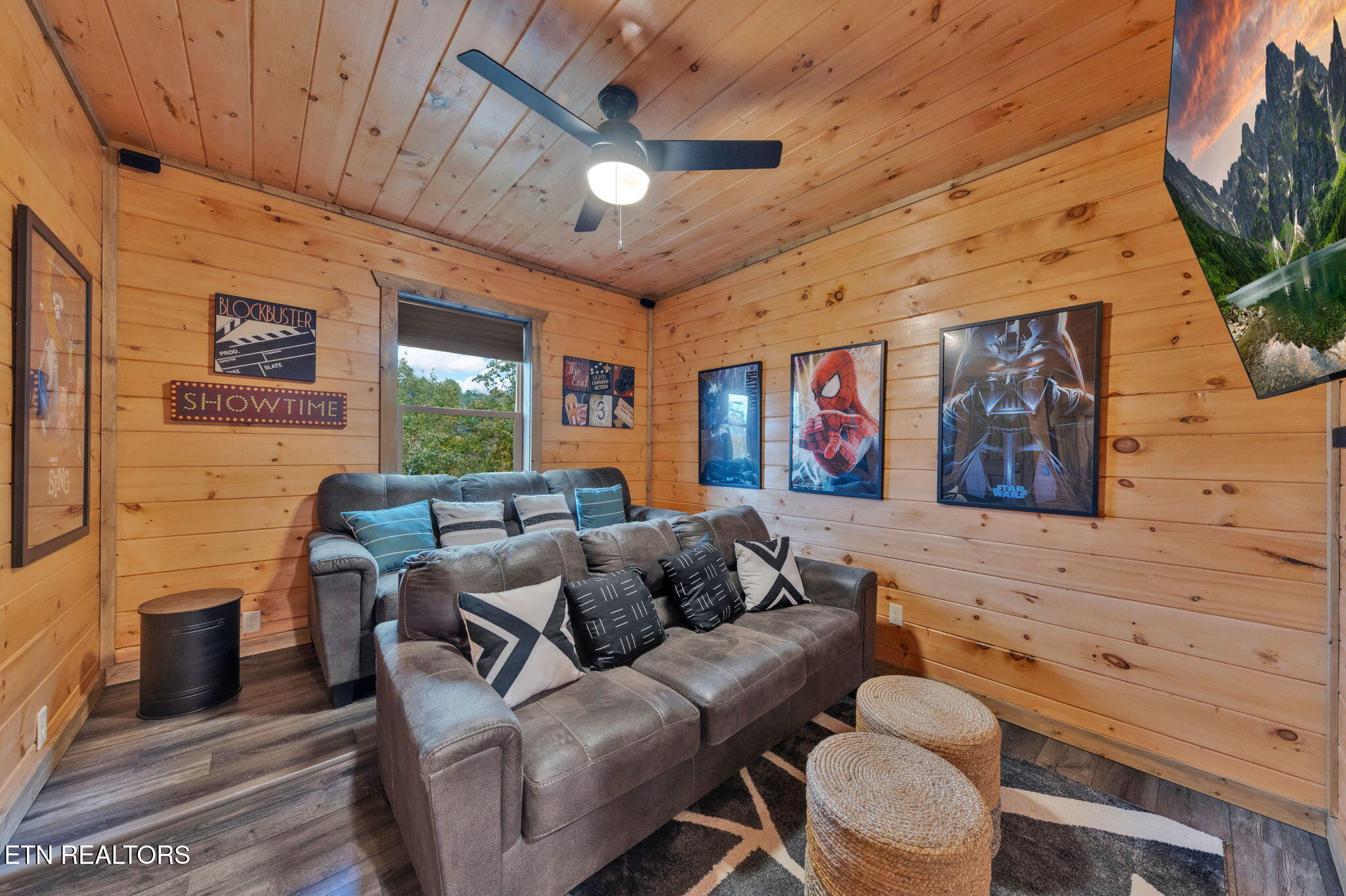 4164 Chamberlain Lane Sevierville TN 37862