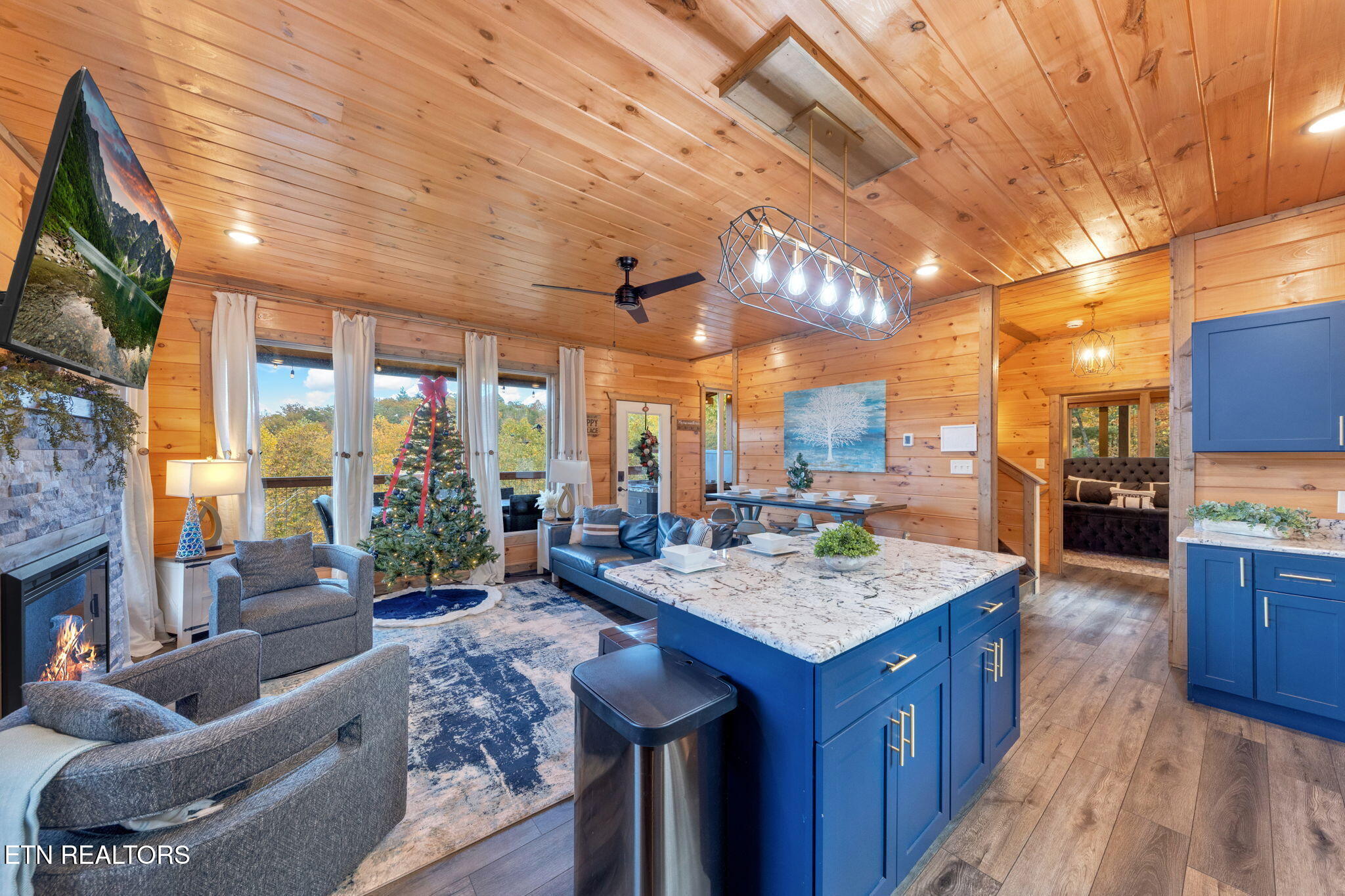 4164 Chamberlain Lane Sevierville TN 37862