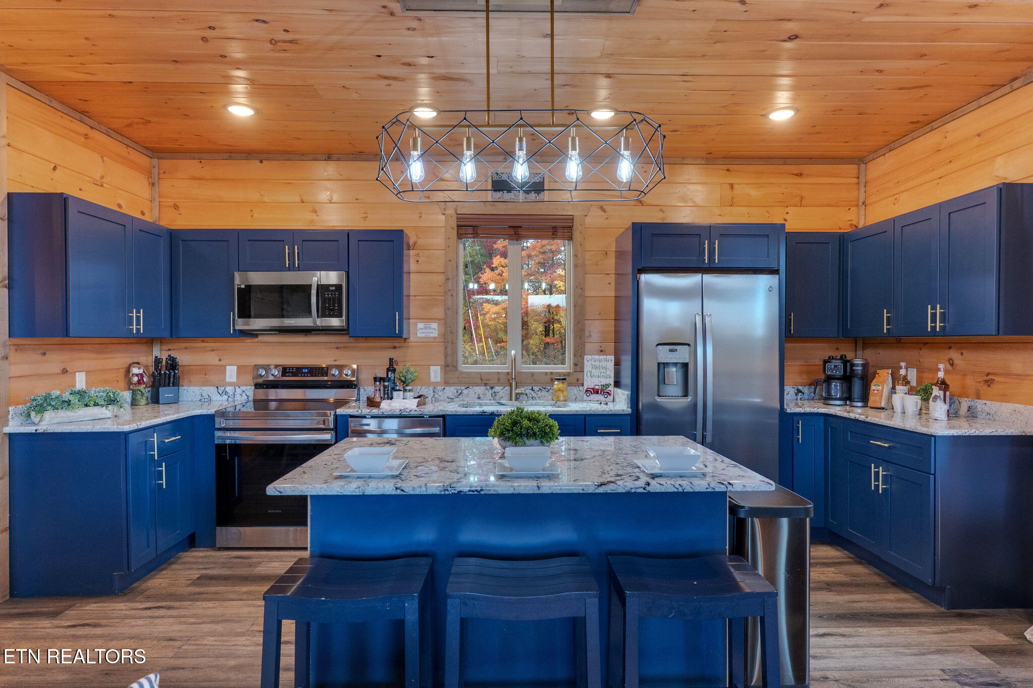 4164 Chamberlain Lane Sevierville TN 37862