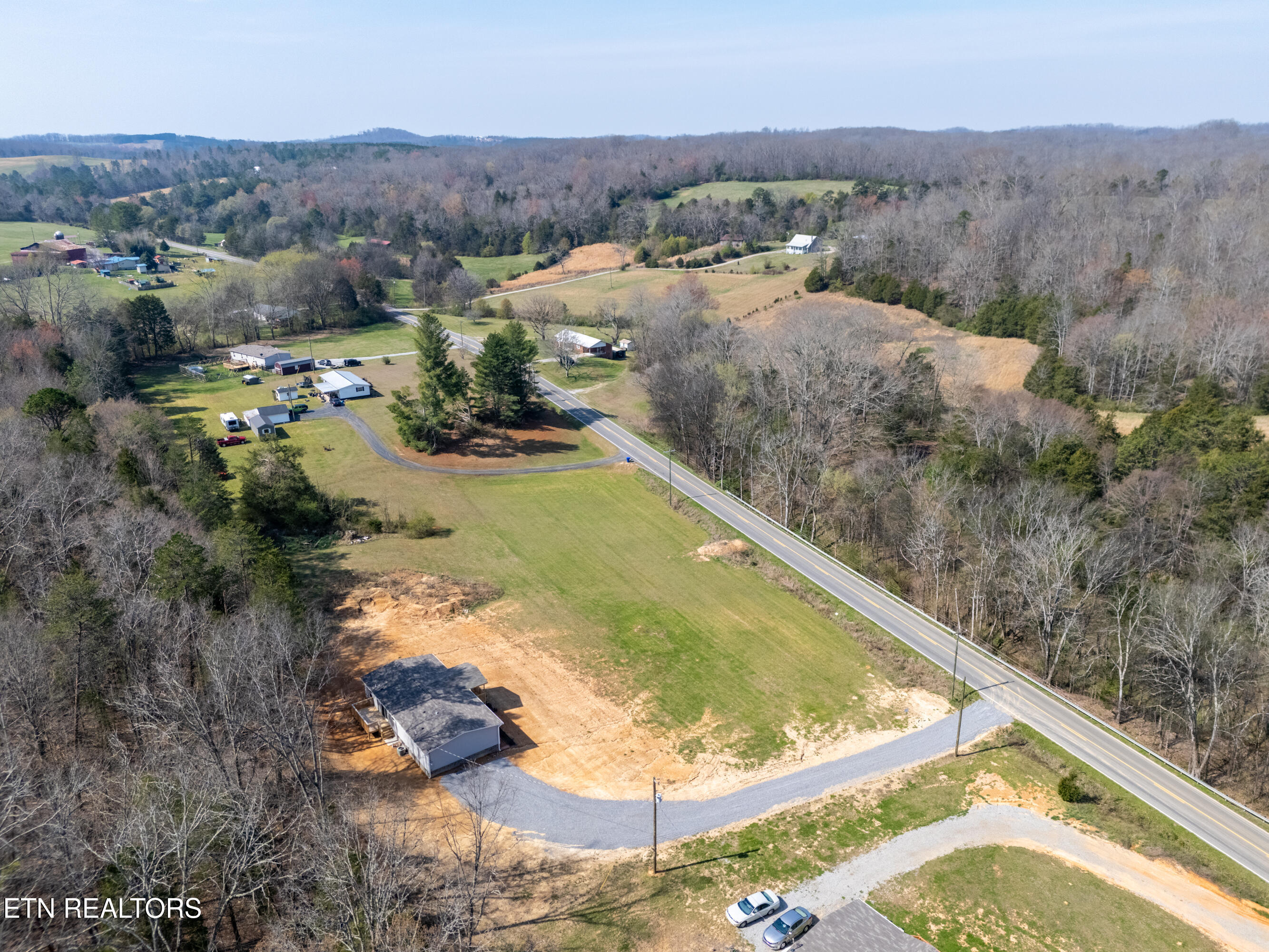1593 Sweetwater Road Philadelphia TN 37846