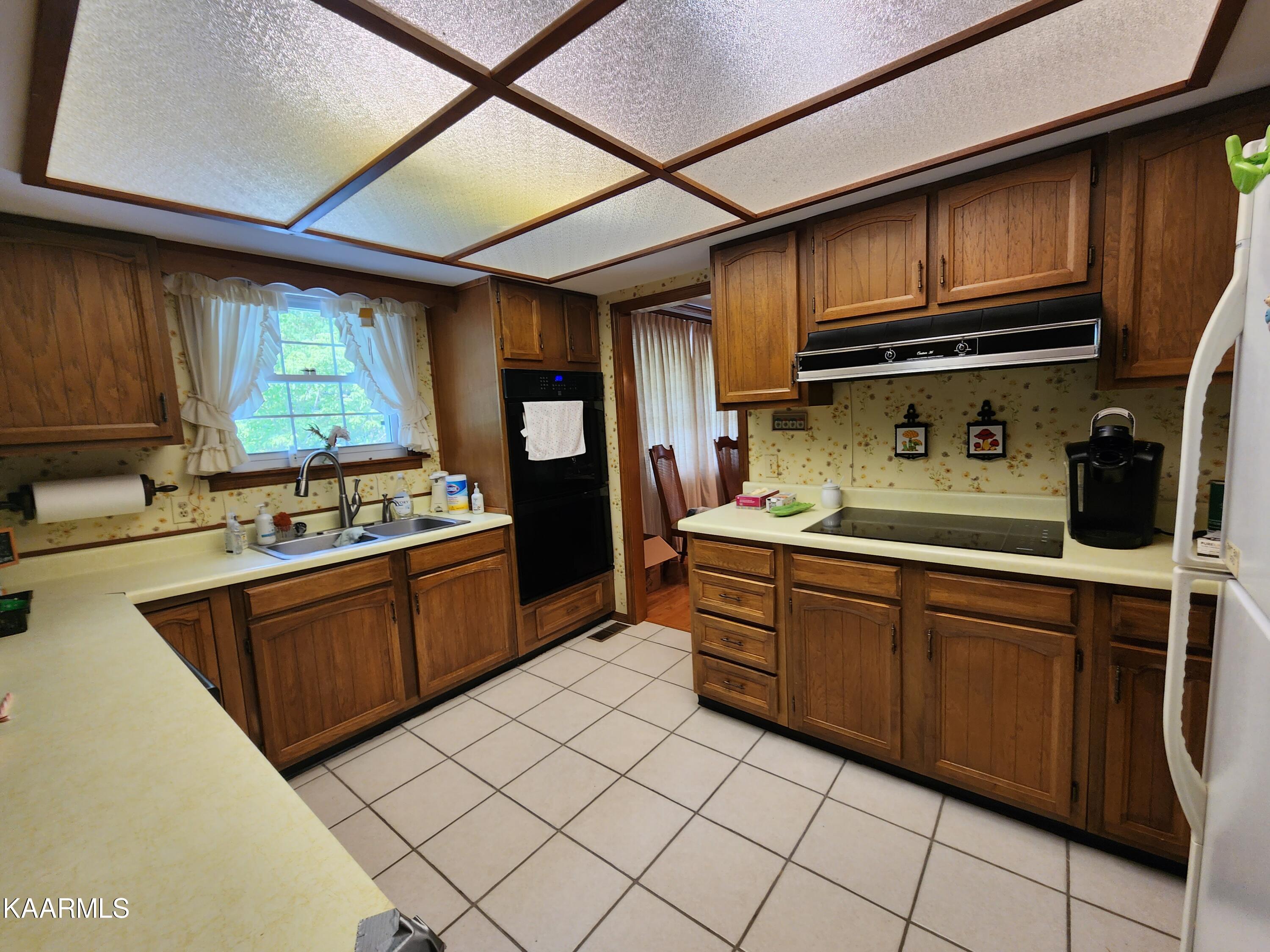 1845 Brandywine Drive Lenoir City TN 37772