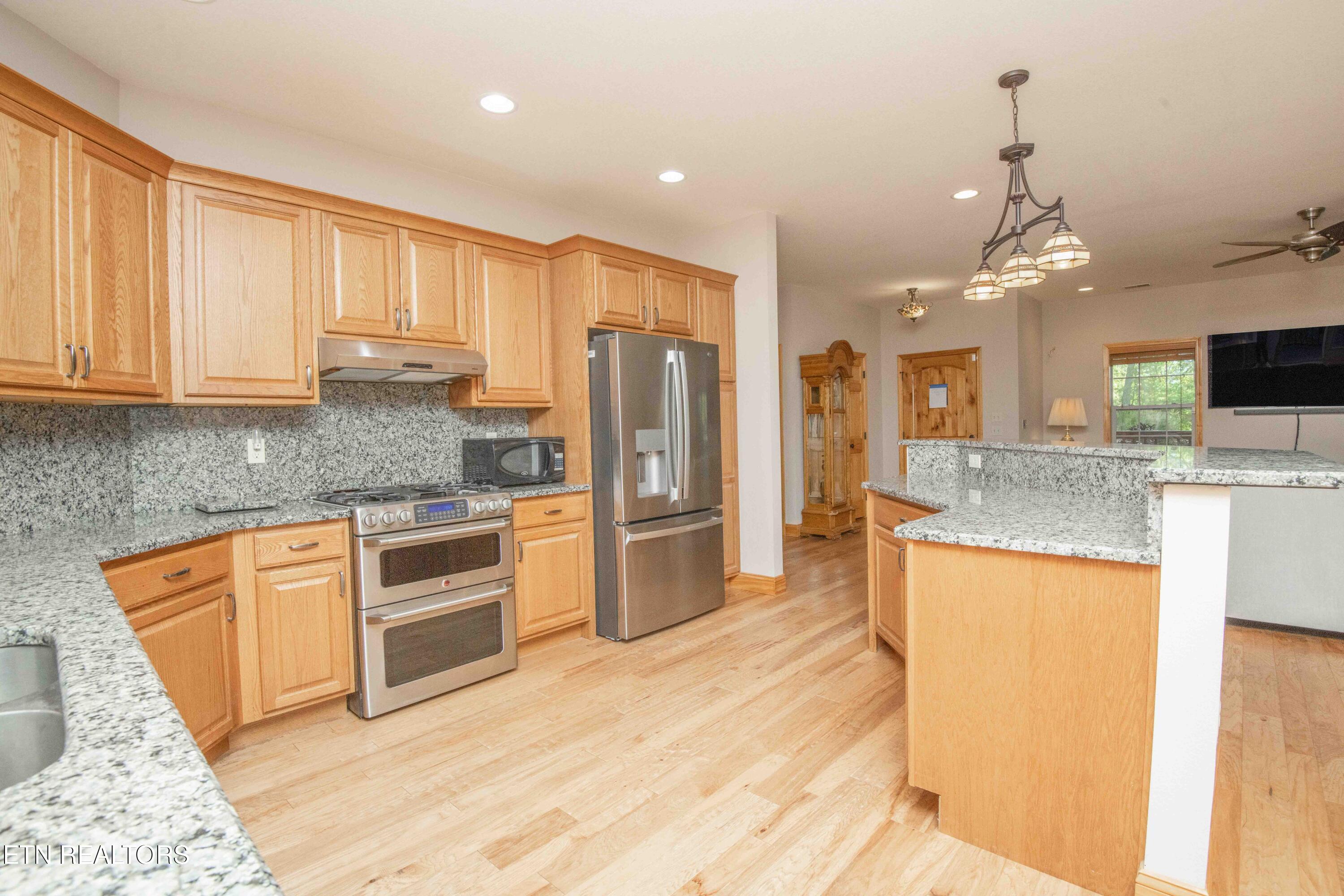 1033 Shell Mountain Road Sevierville TN 37876