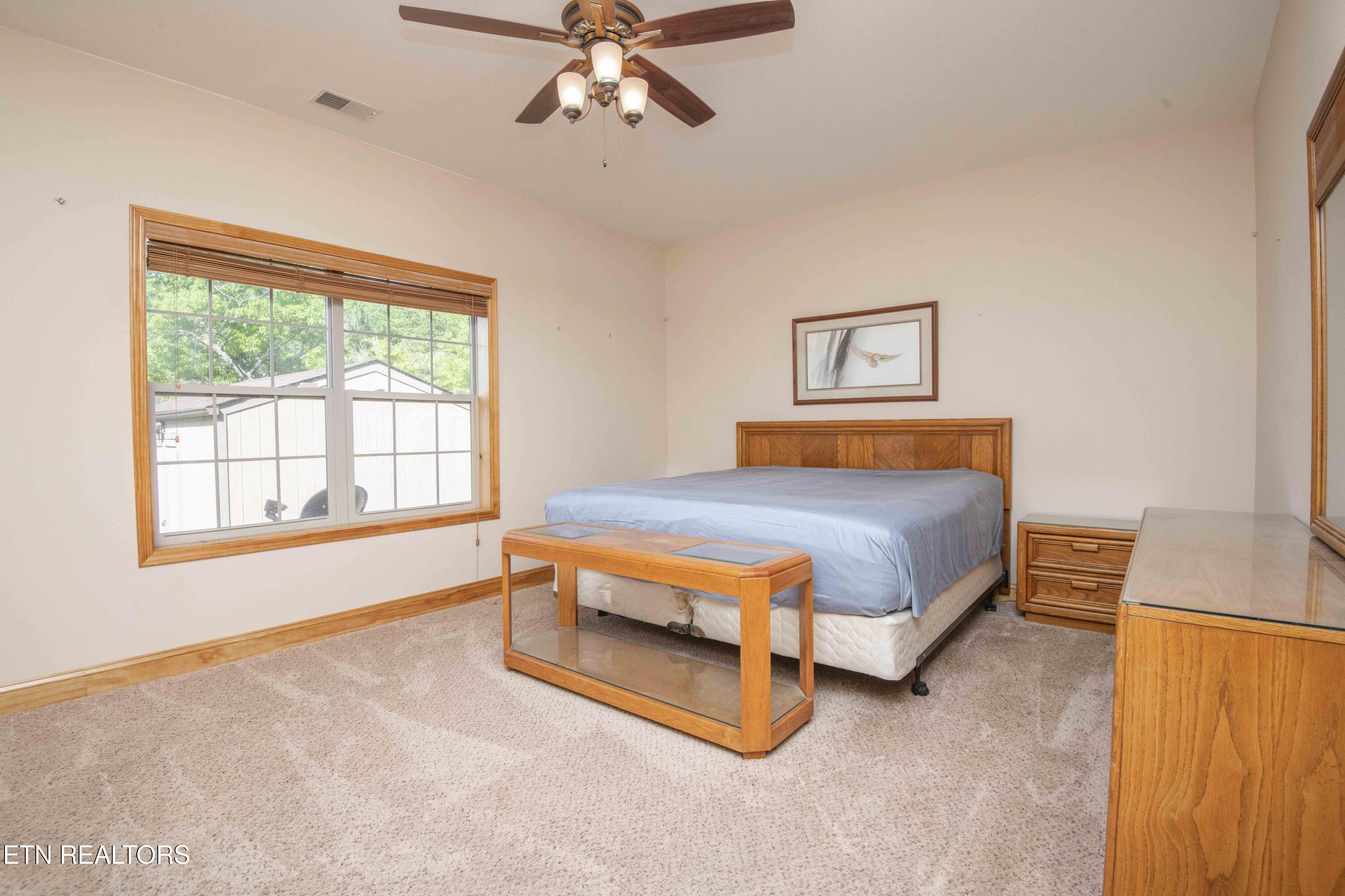 1033 Shell Mountain Road Sevierville TN 37876