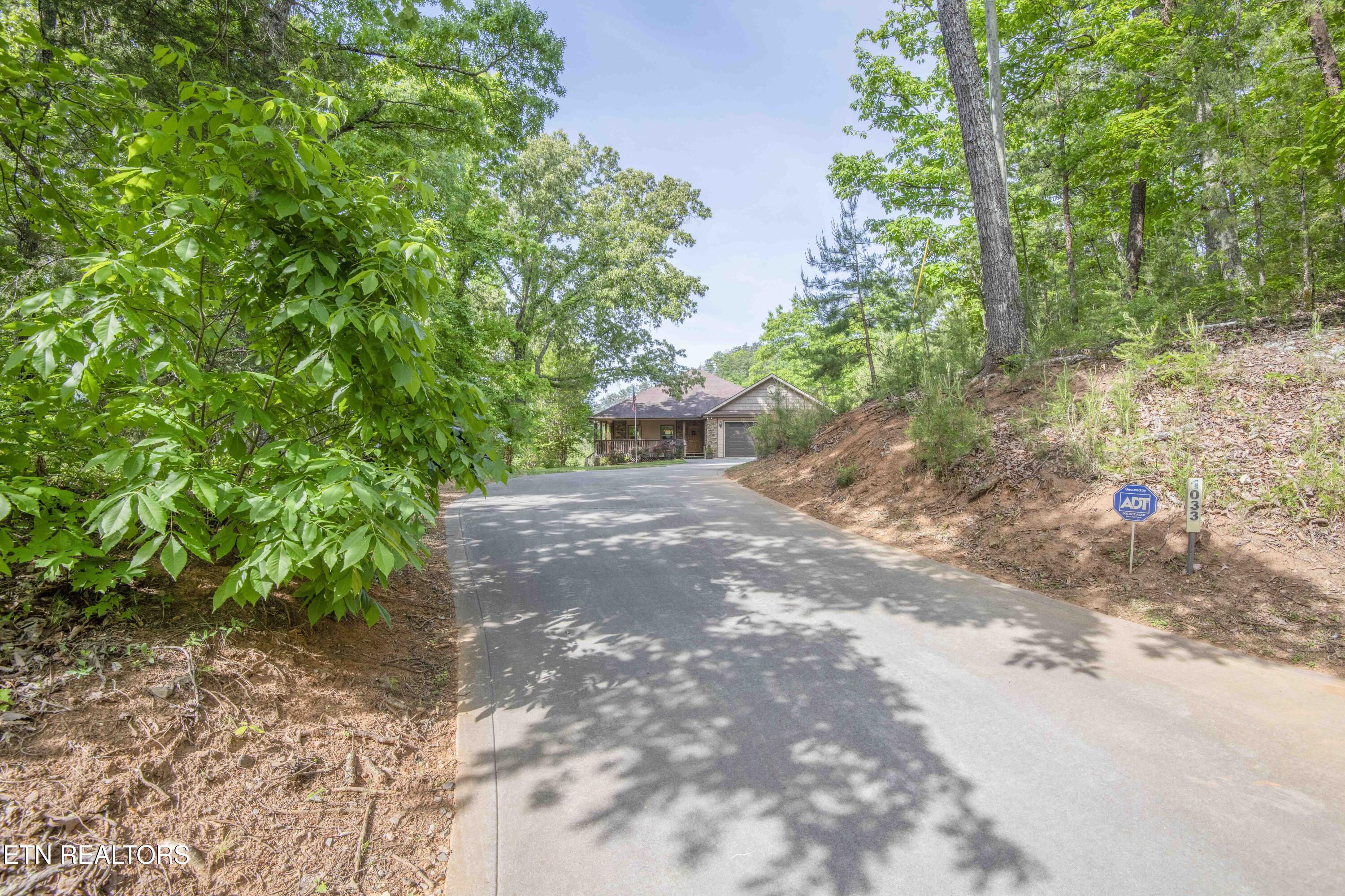1033 Shell Mountain Road Sevierville TN 37876