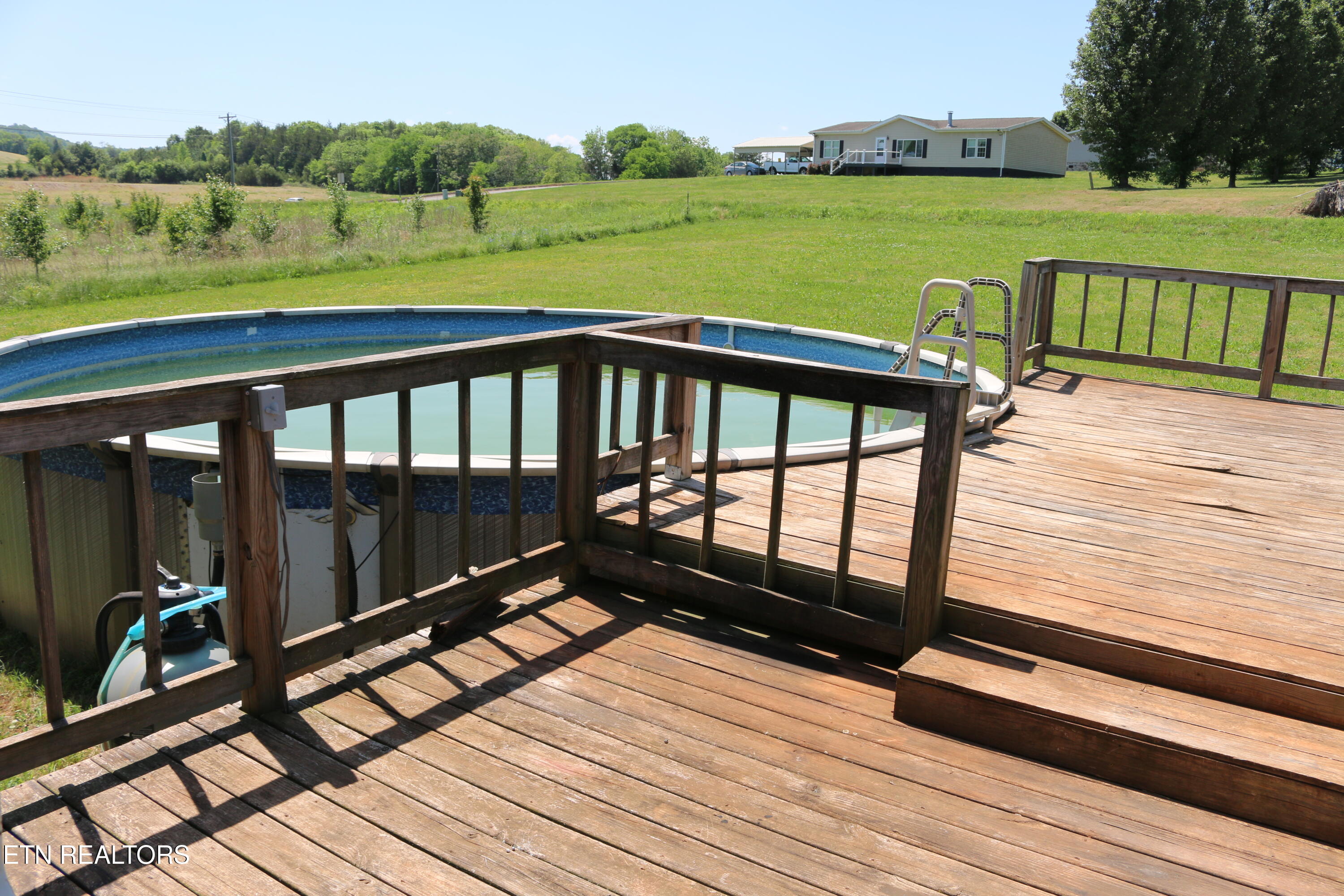 103 Meadow Brook Road Sweetwater TN 37874