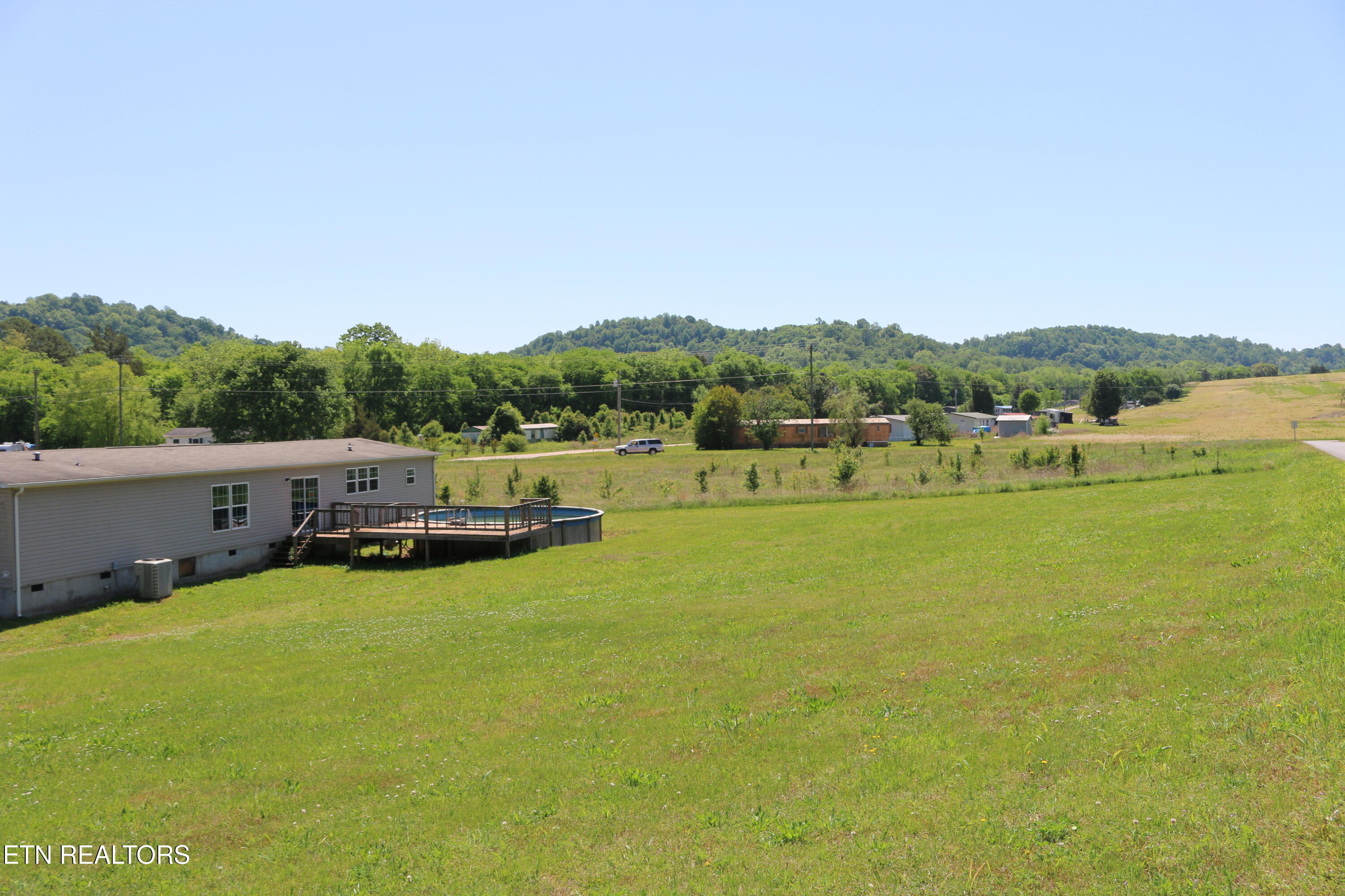 103 Meadow Brook Road Sweetwater TN 37874