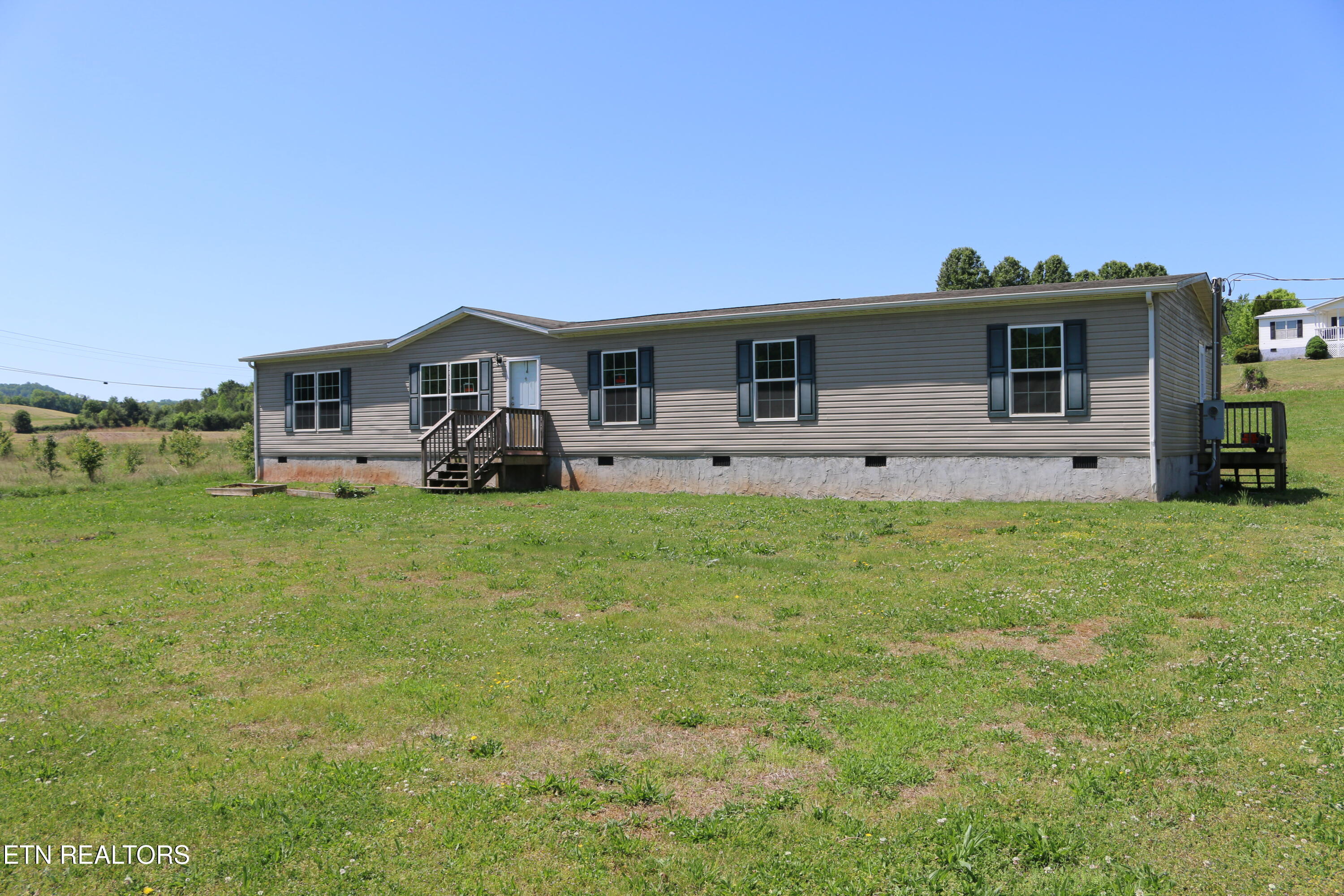 103 Meadow Brook Road Sweetwater TN 37874