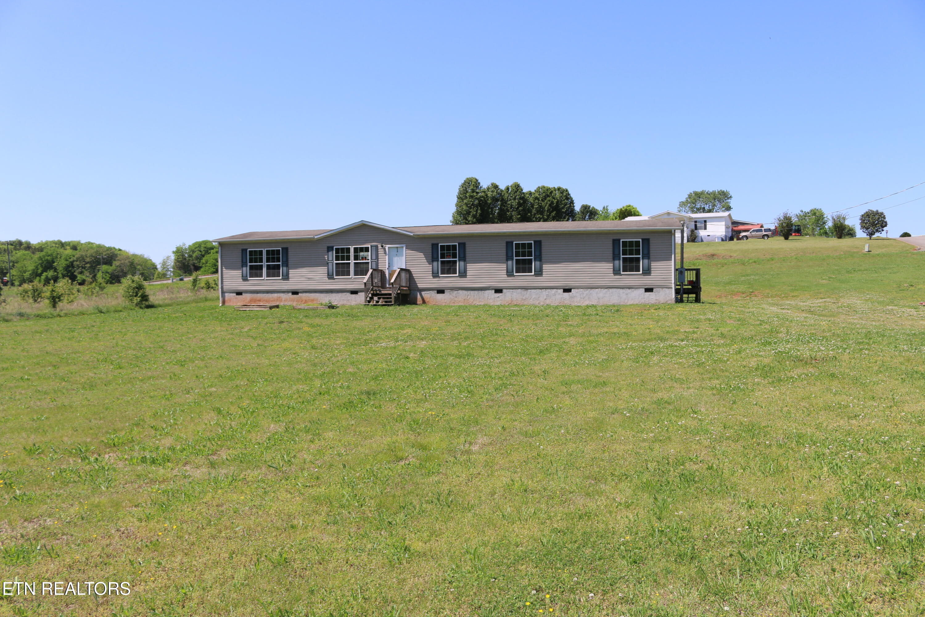 103 Meadow Brook Road Sweetwater TN 37874