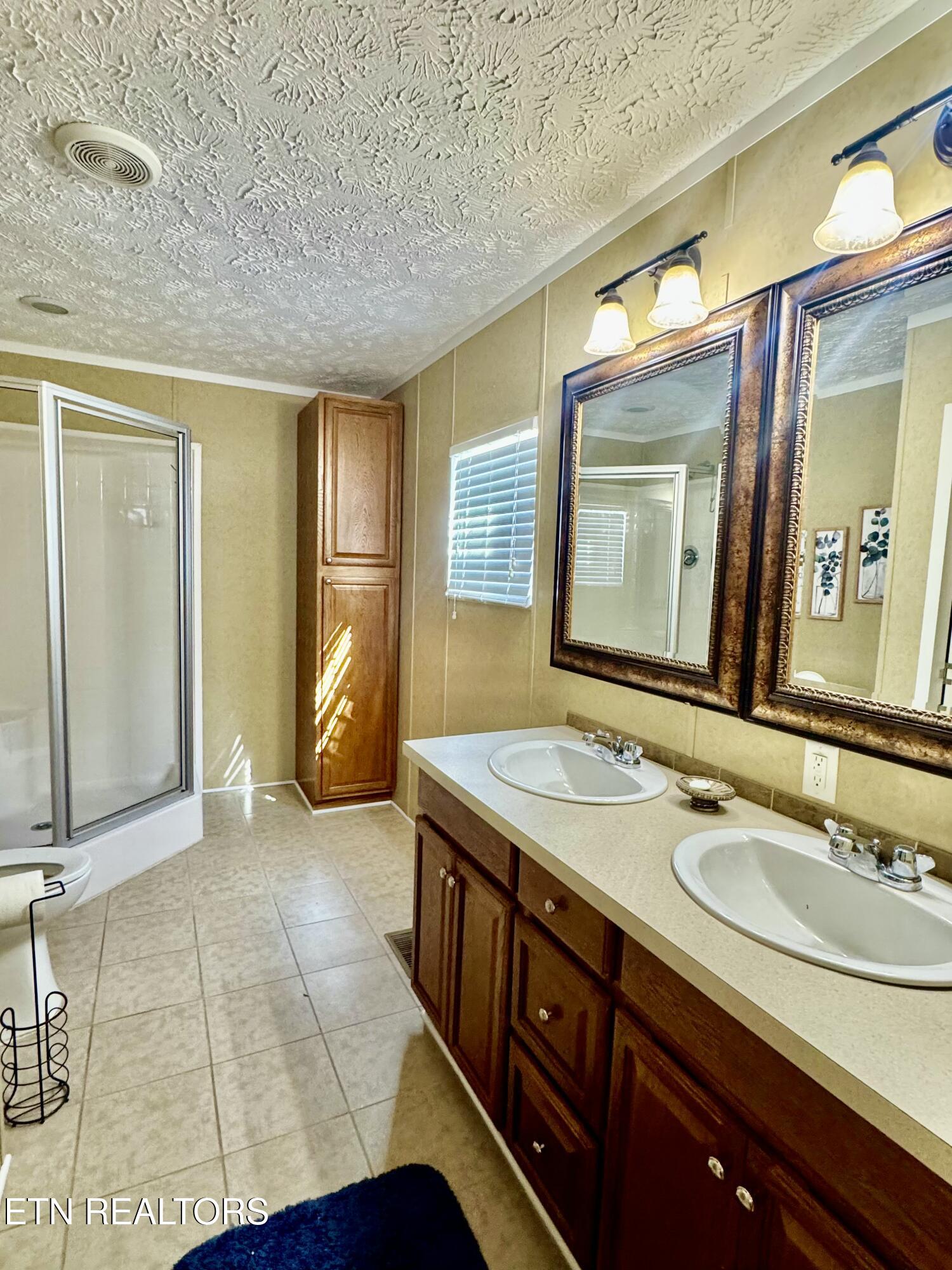 206 Randall Fugate Road Spring City TN 37381