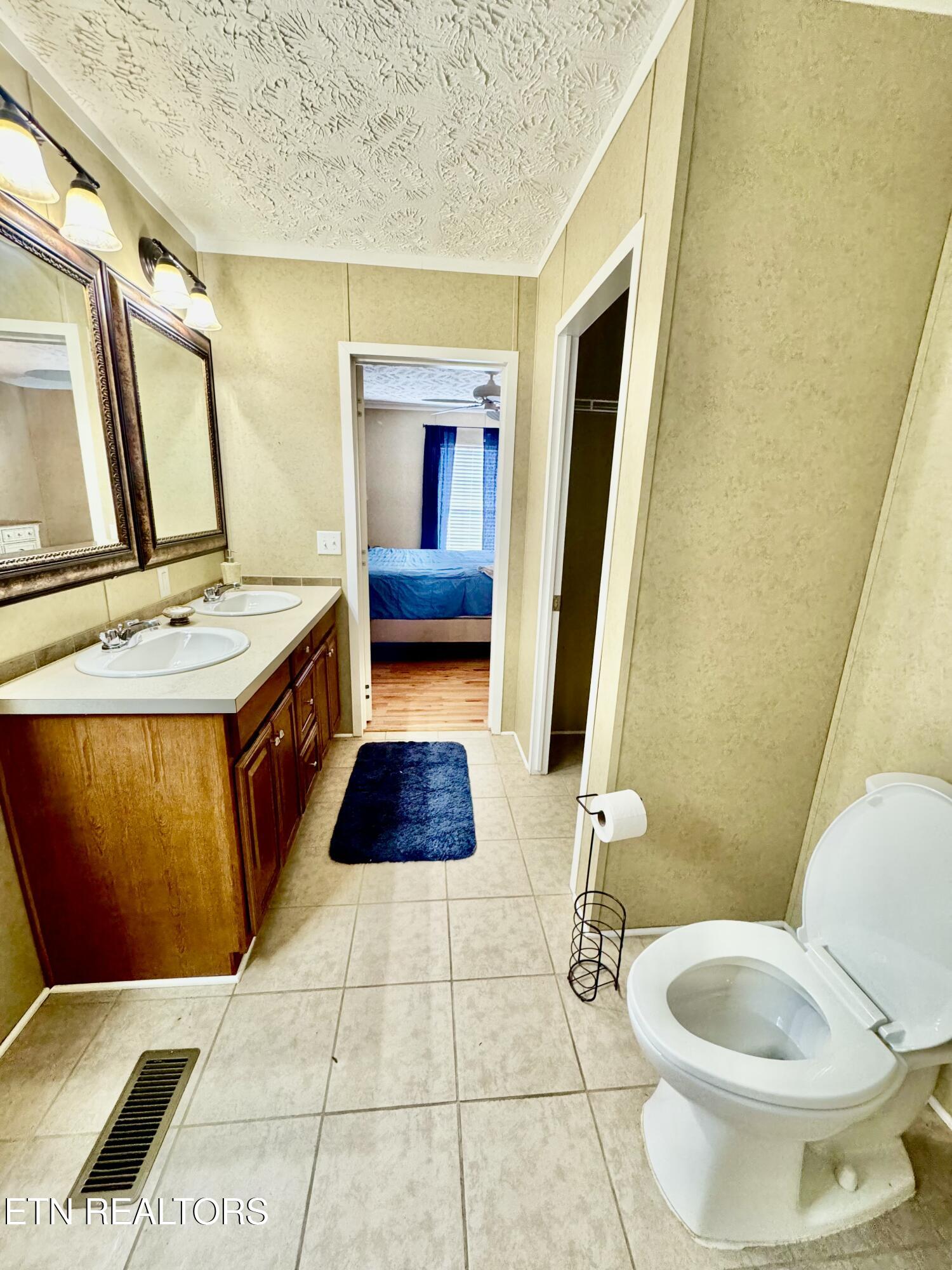 206 Randall Fugate Road Spring City TN 37381