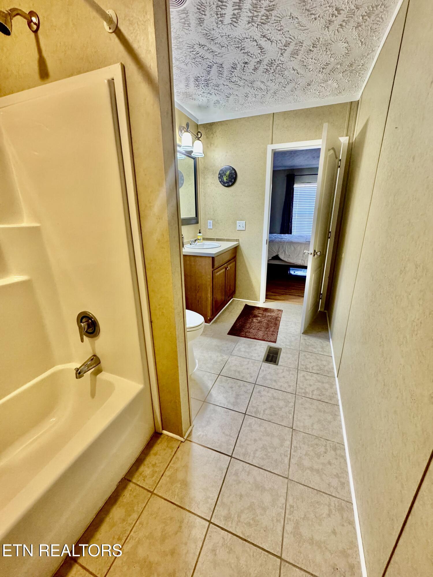 206 Randall Fugate Road Spring City TN 37381