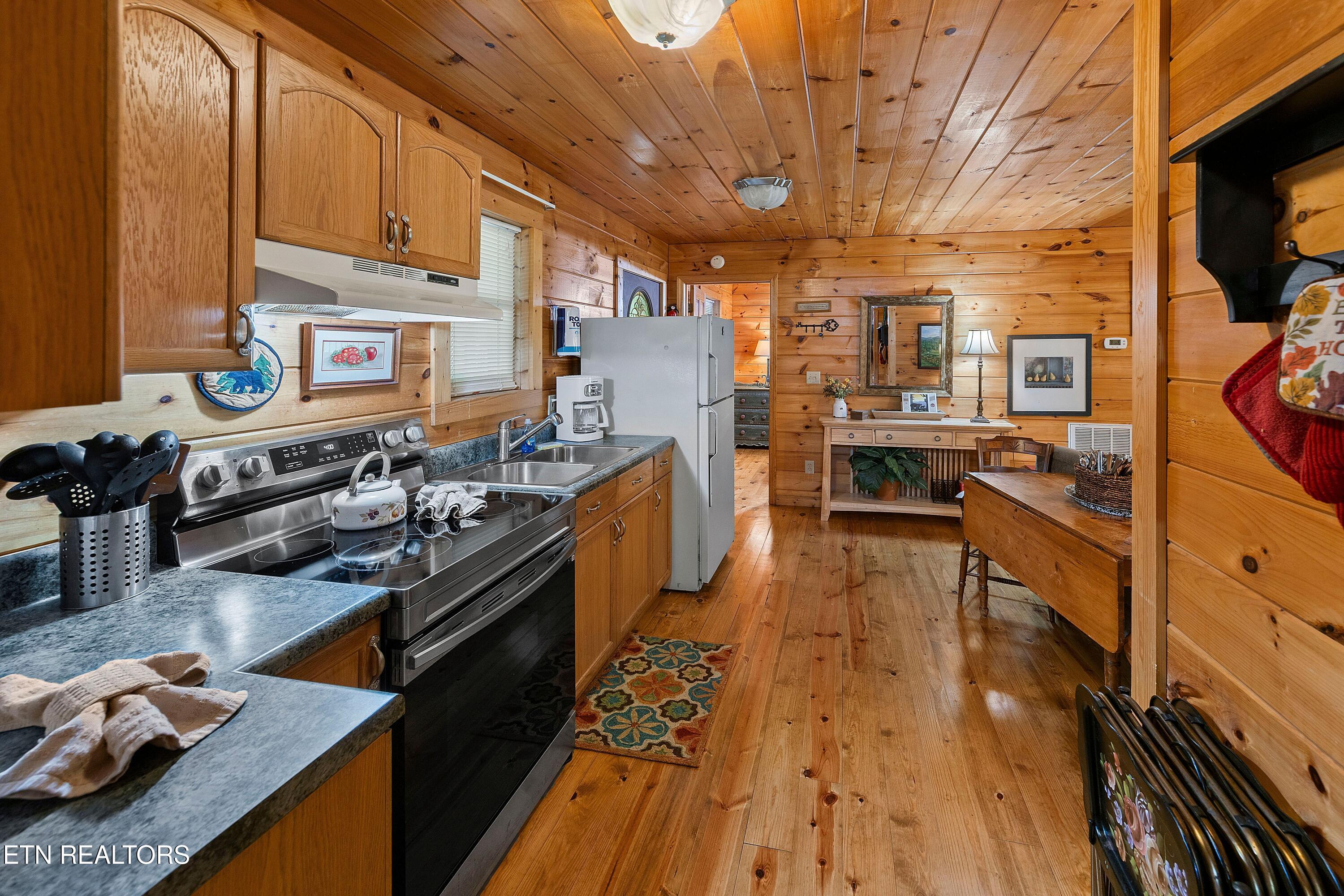 339 Stables Drive Townsend TN 37882