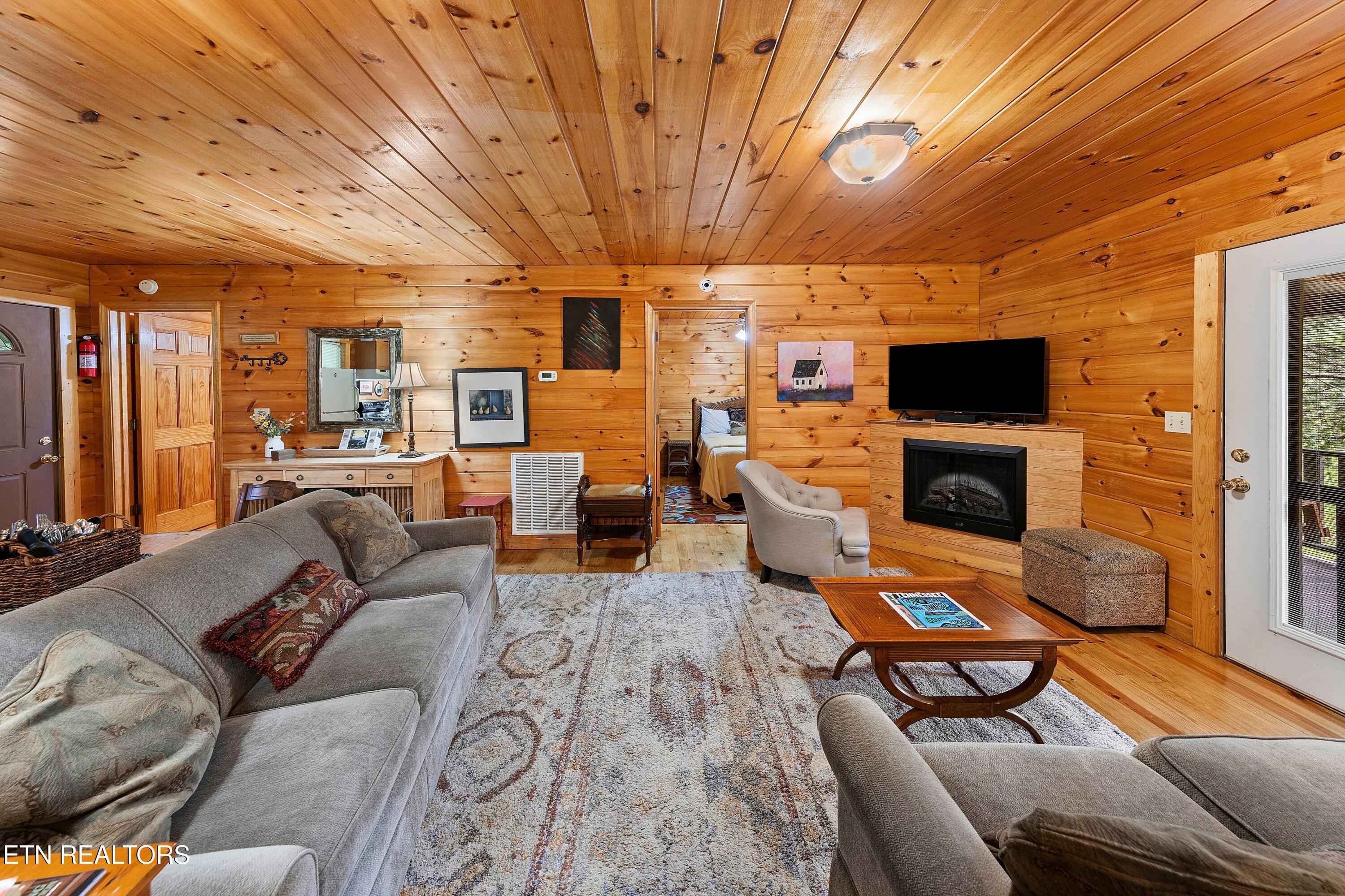 339 Stables Drive Townsend TN 37882