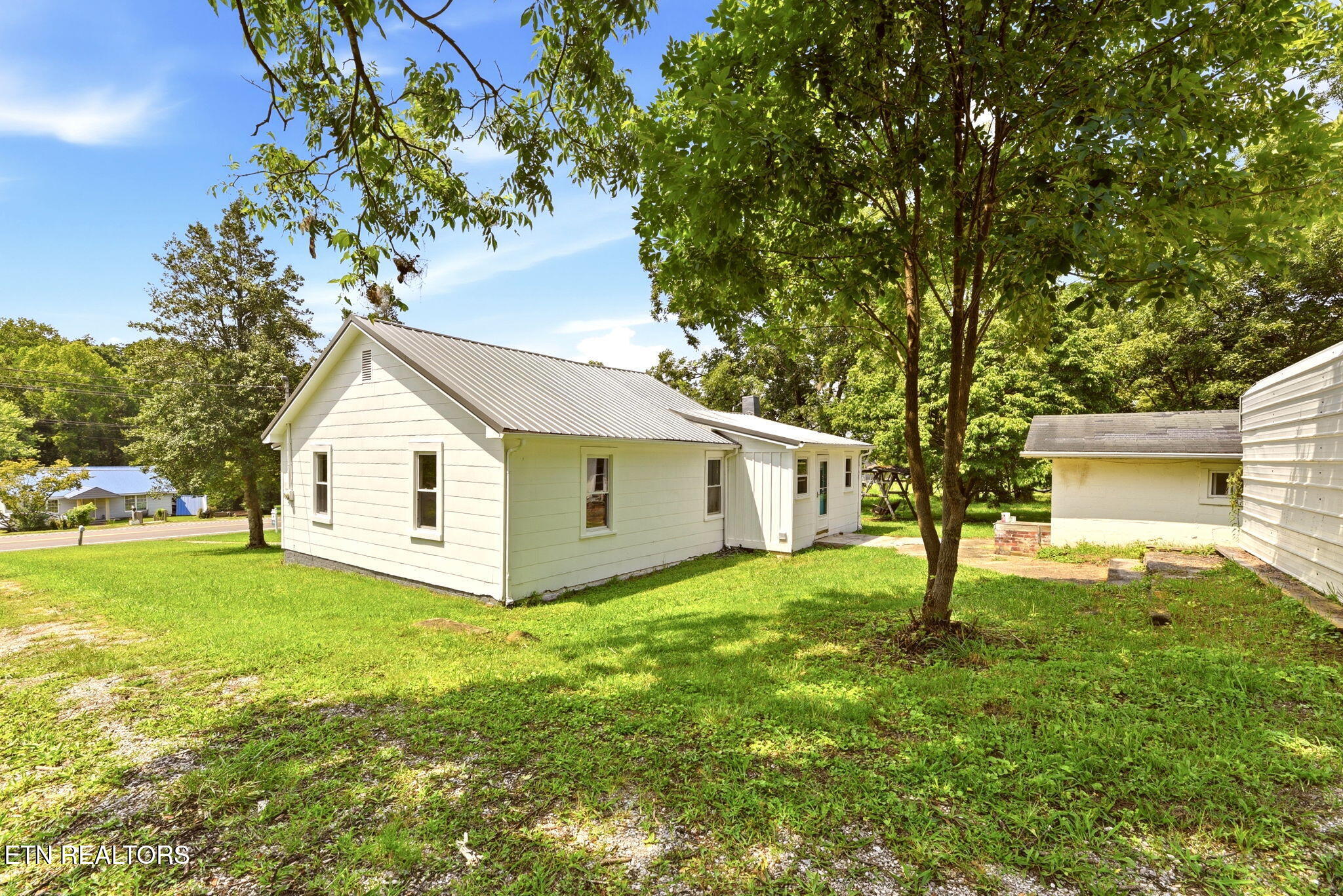 3300 Lake City Highway Rocky Top TN 37769