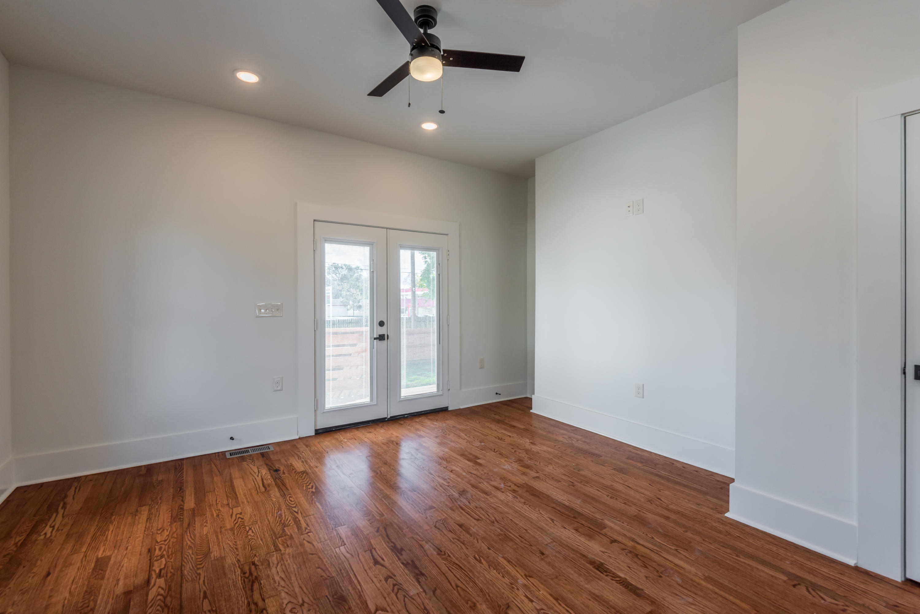 2550 E 5th Avenue Knoxville TN 37914