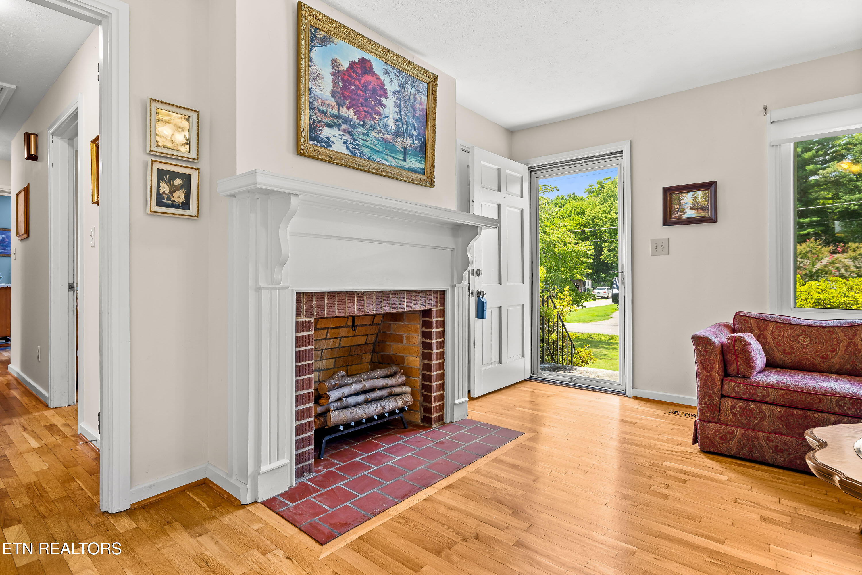 1218 Redwood Avenue Maryville TN 37803