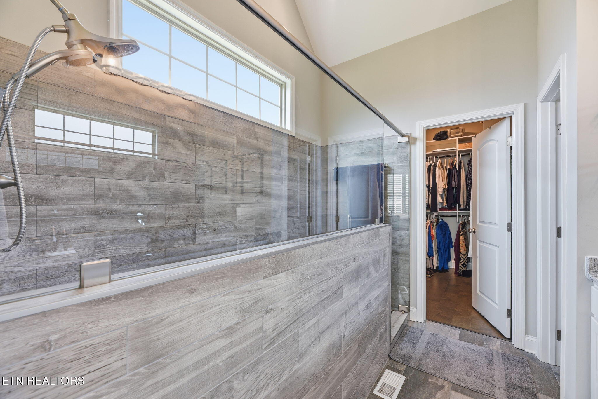 103 Crest Pointe Lane Oak Ridge TN 37830
