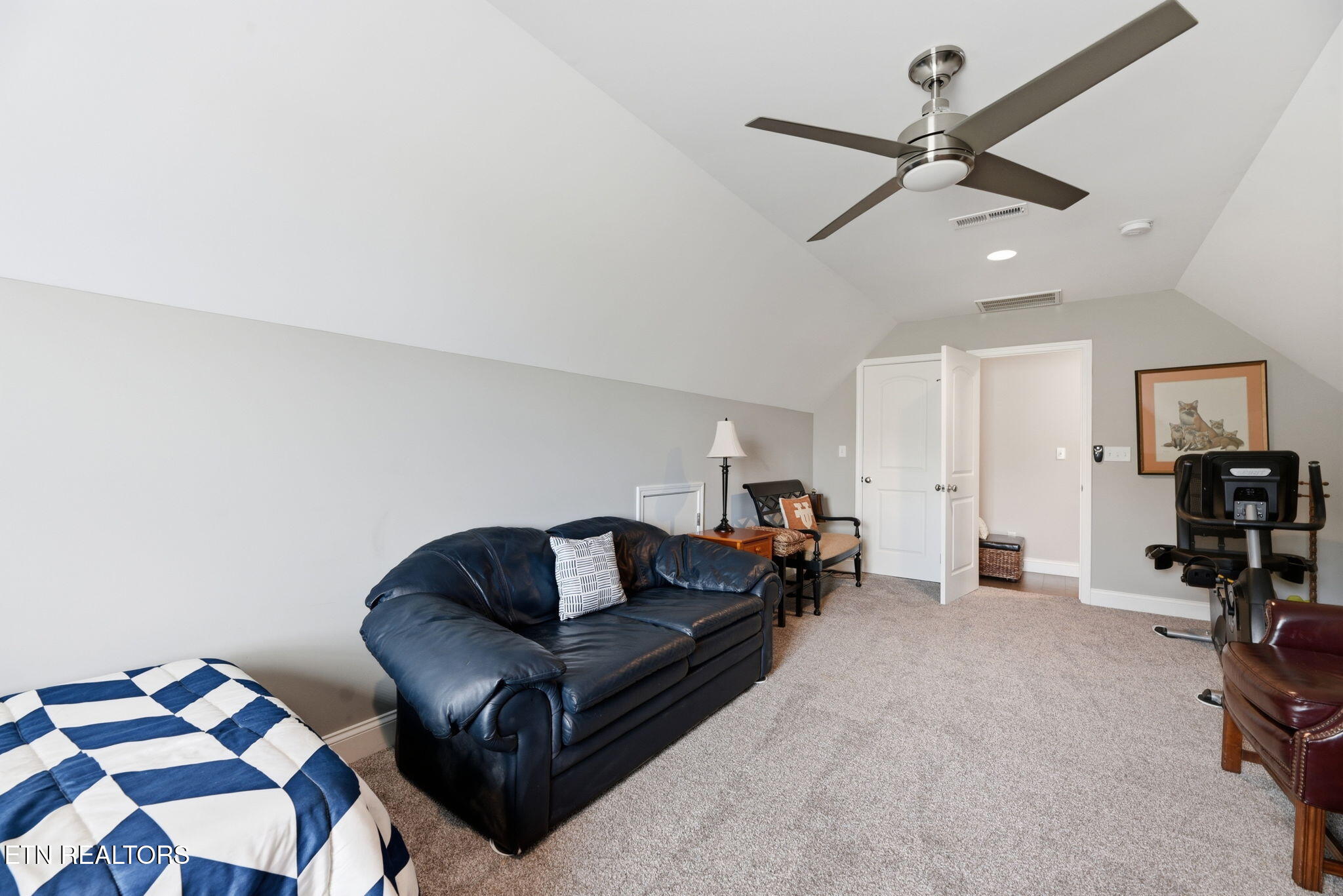 103 Crest Pointe Lane Oak Ridge TN 37830