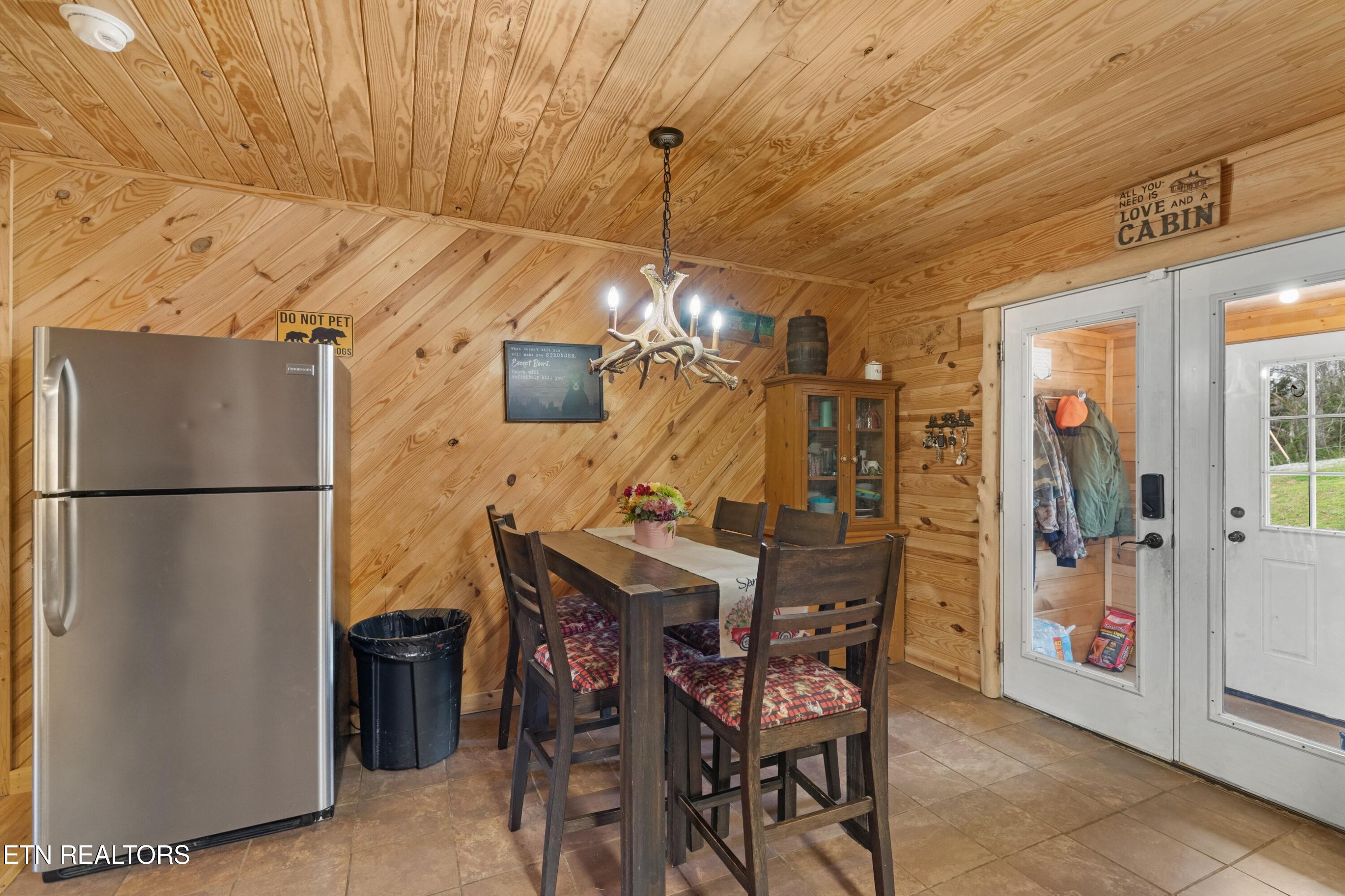 2357 Hall Road Dandridge TN 37725