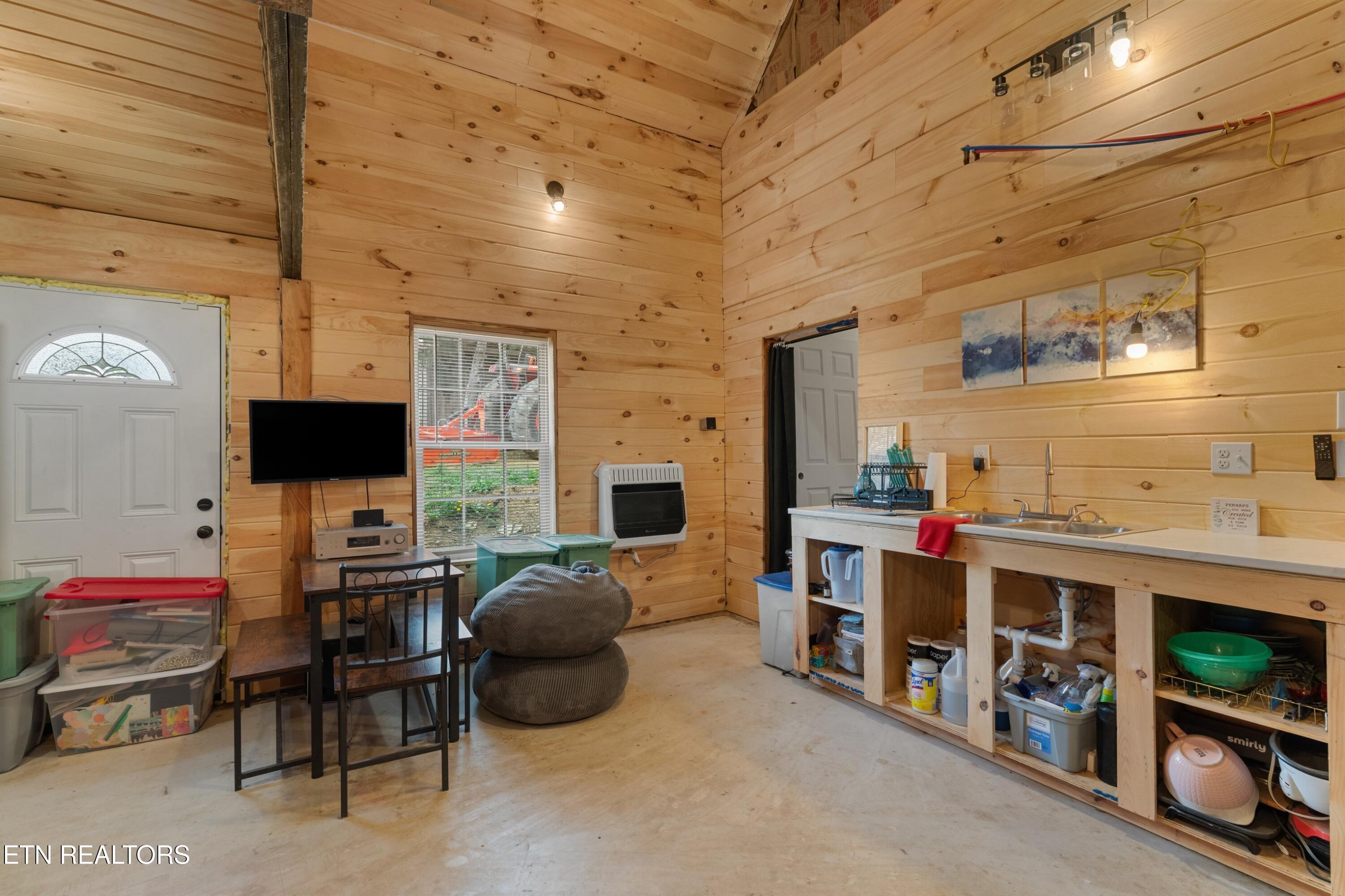 2357 Hall Road Dandridge TN 37725