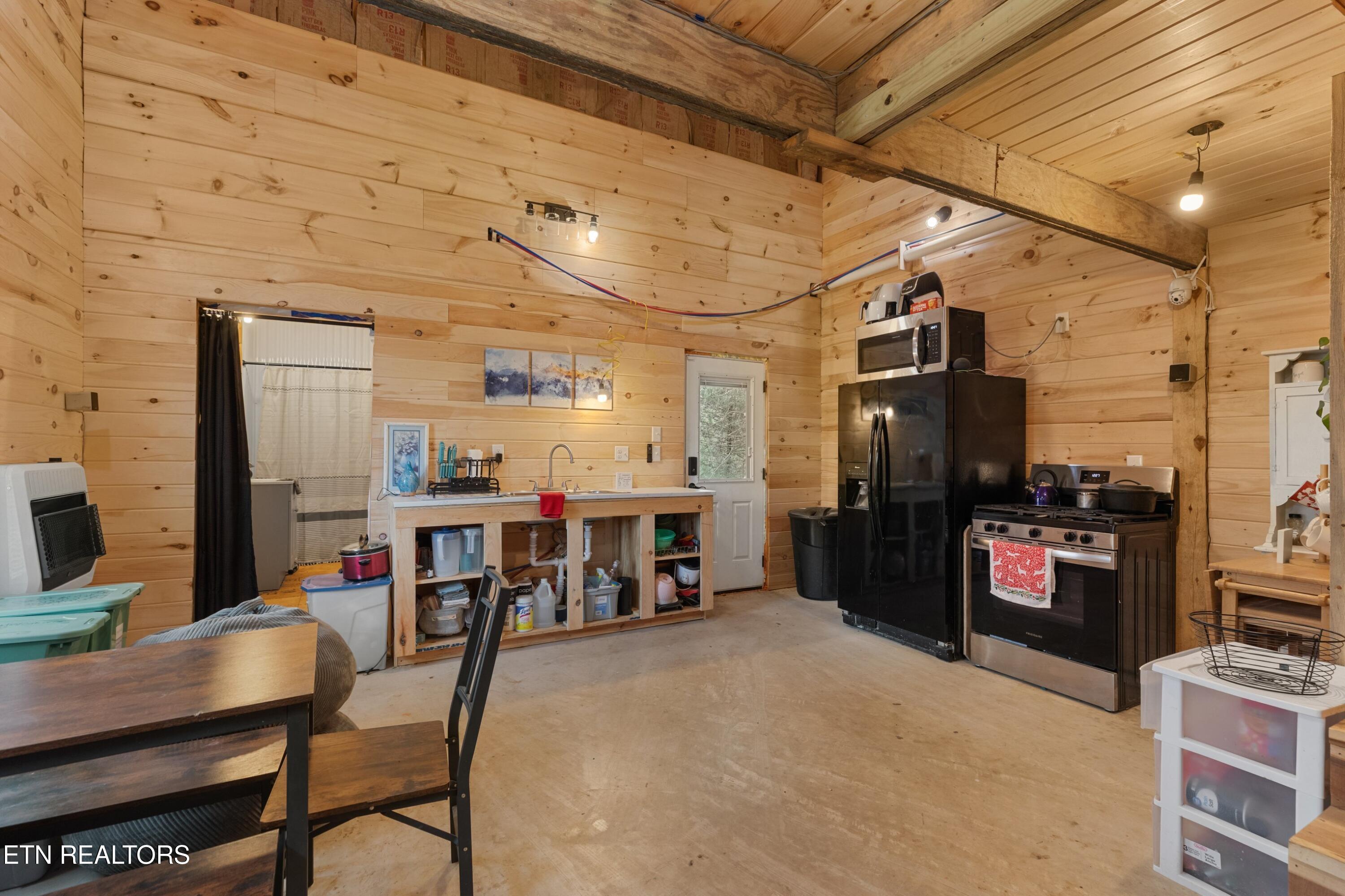 2357 Hall Road Dandridge TN 37725