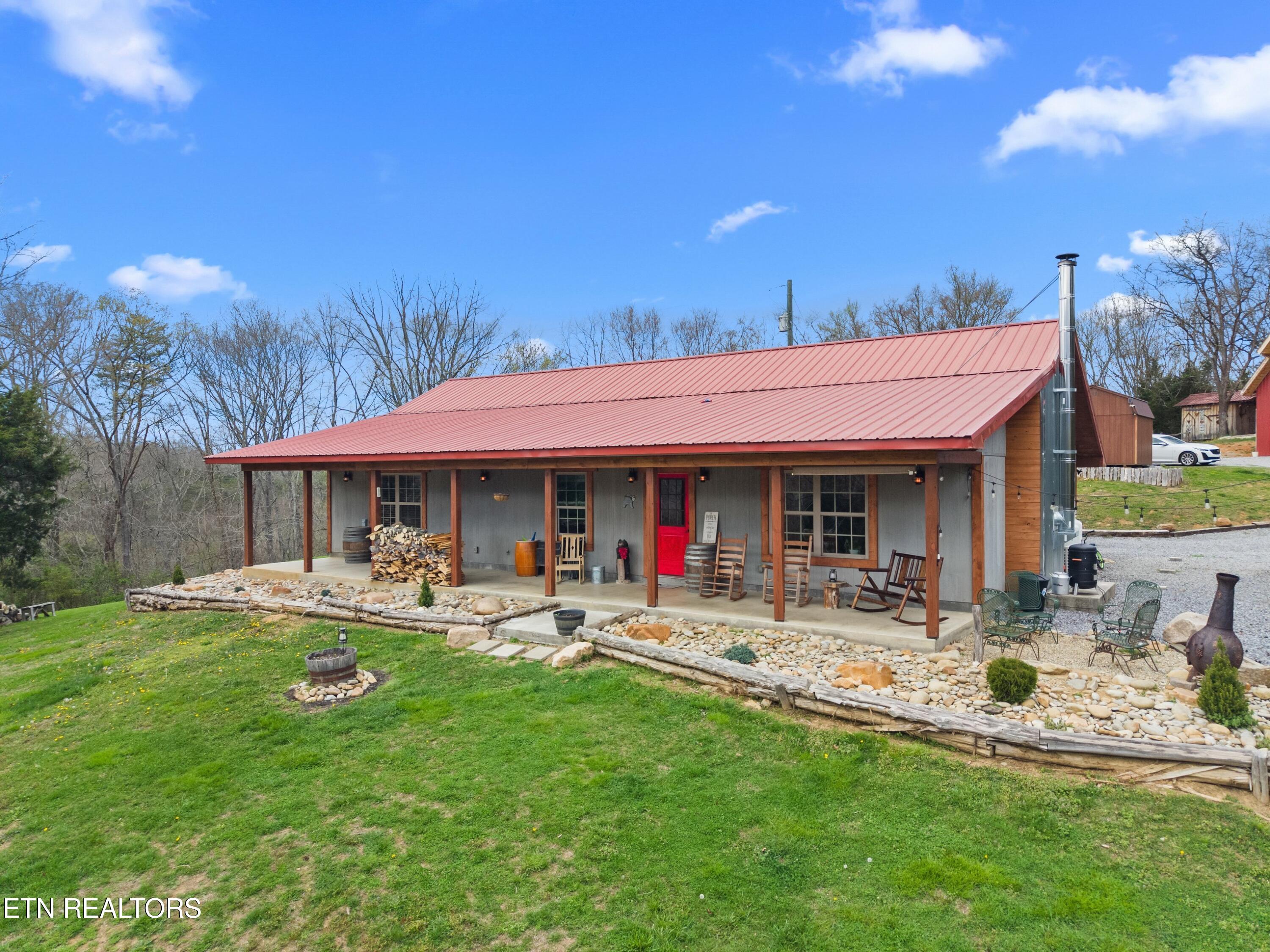 2357 Hall Road Dandridge TN 37725